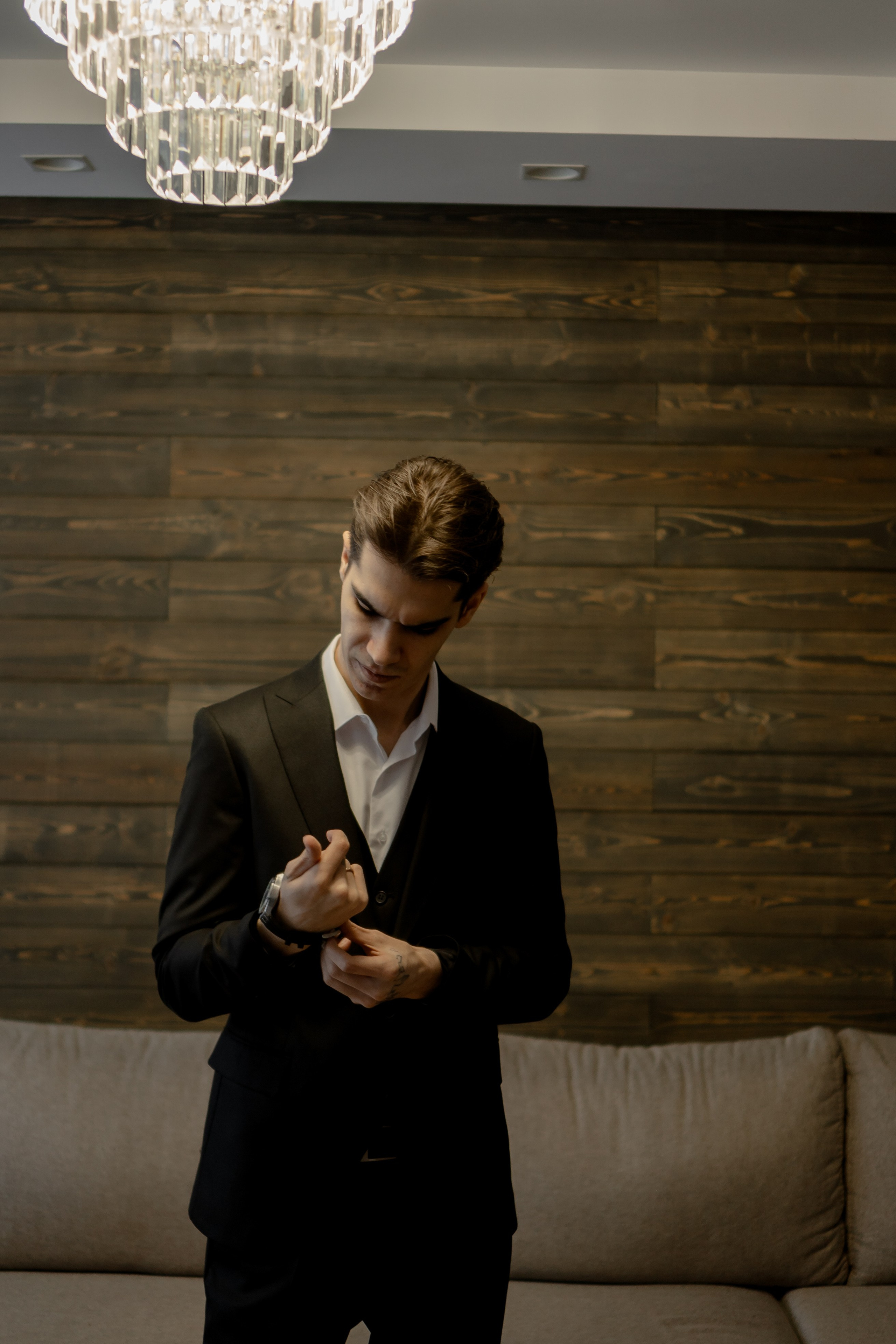 СВАДЕБНАЯ СЬЕМКА СБОРОВ В ОТЕЛЕ И ВЫЕЗД НА ЦЕРЕМОНИЮ (СНЯТО В СИБИРЕ В НИЖНЕВАРТОВСКЕ). Профессиональный фотограф, Санкт-Петербург — Виктория Богомолова