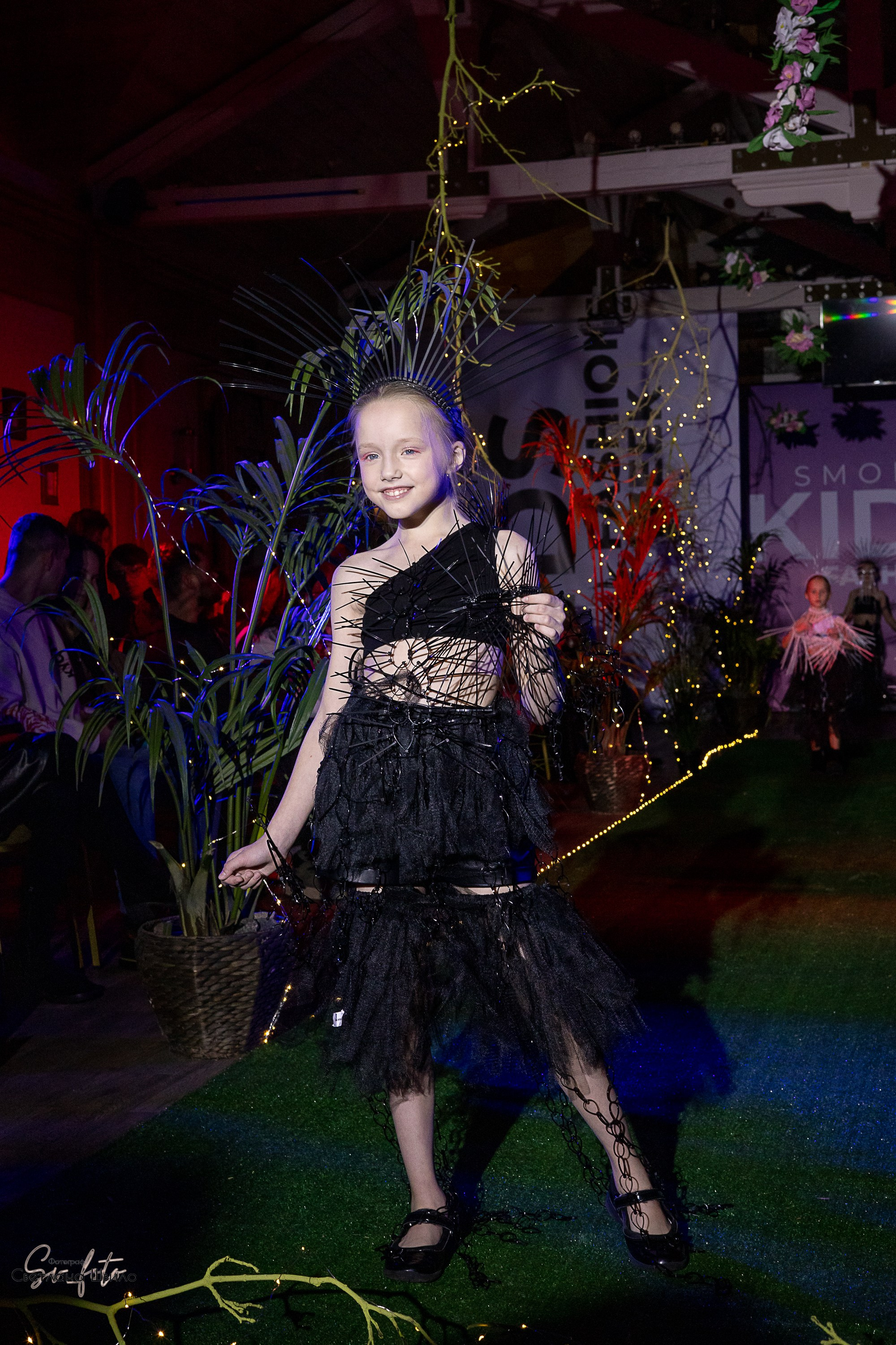 Smolensk Fashion Week_показы_ДЕНЬ 3_ФИНАЛ_Алиса в стране чудес. Главная