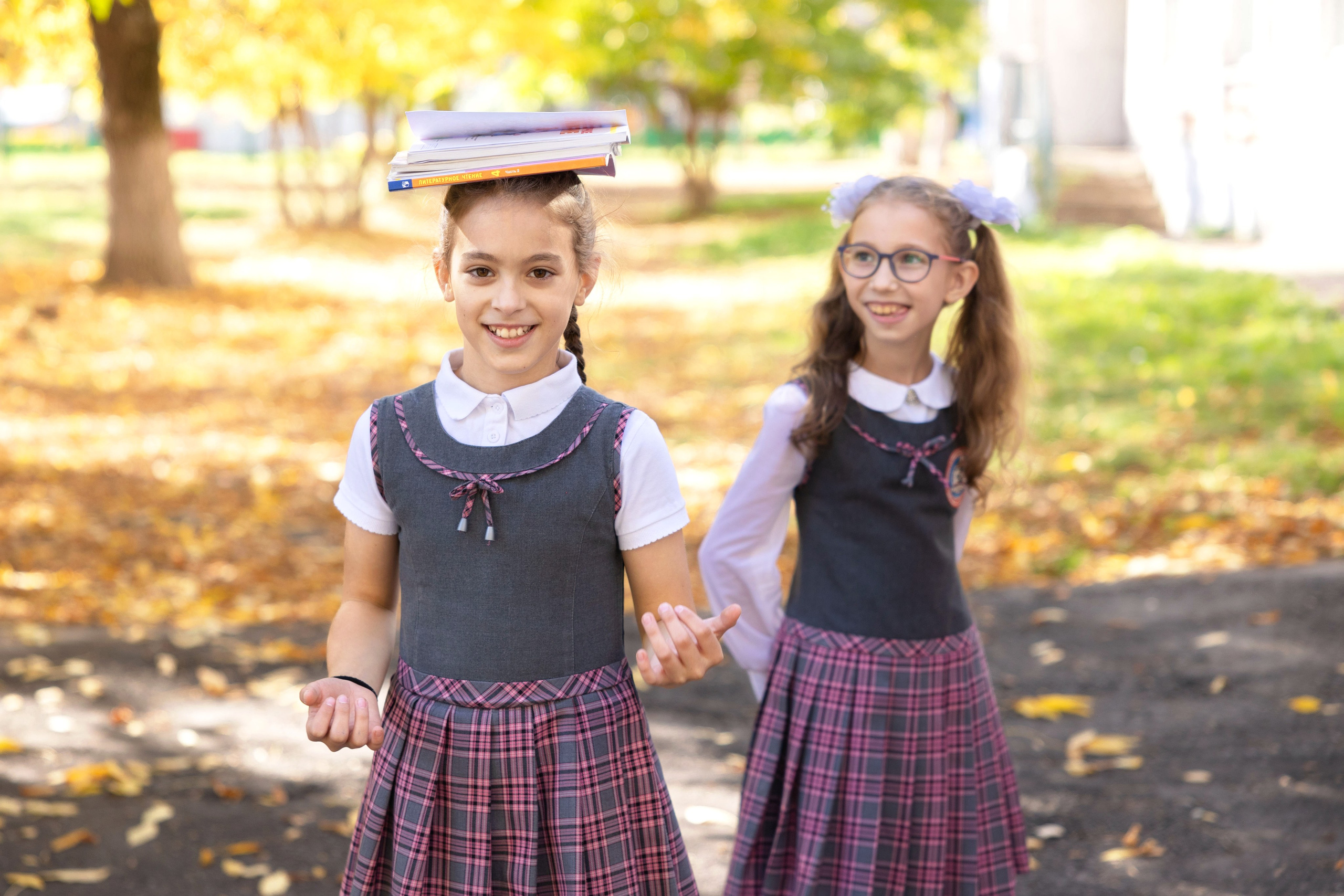 Школа это не только учеба. Это еще и дружба на всю жизнь!. Лапшина Юлия — школьный фотограф в Нижнем Новгороде. Выпускные альбомы