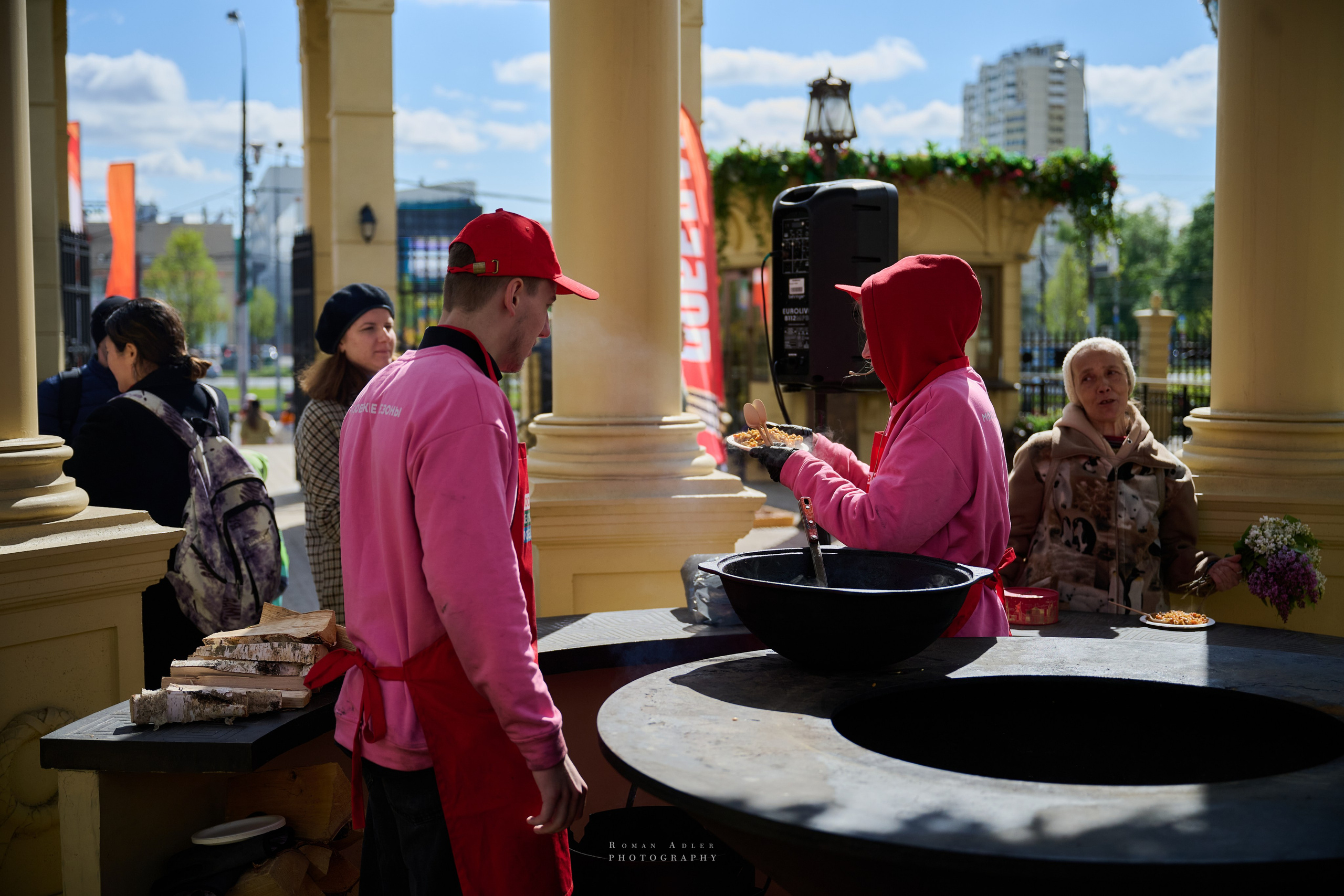 Московская весна Победы. Фотограф Роман Адлер