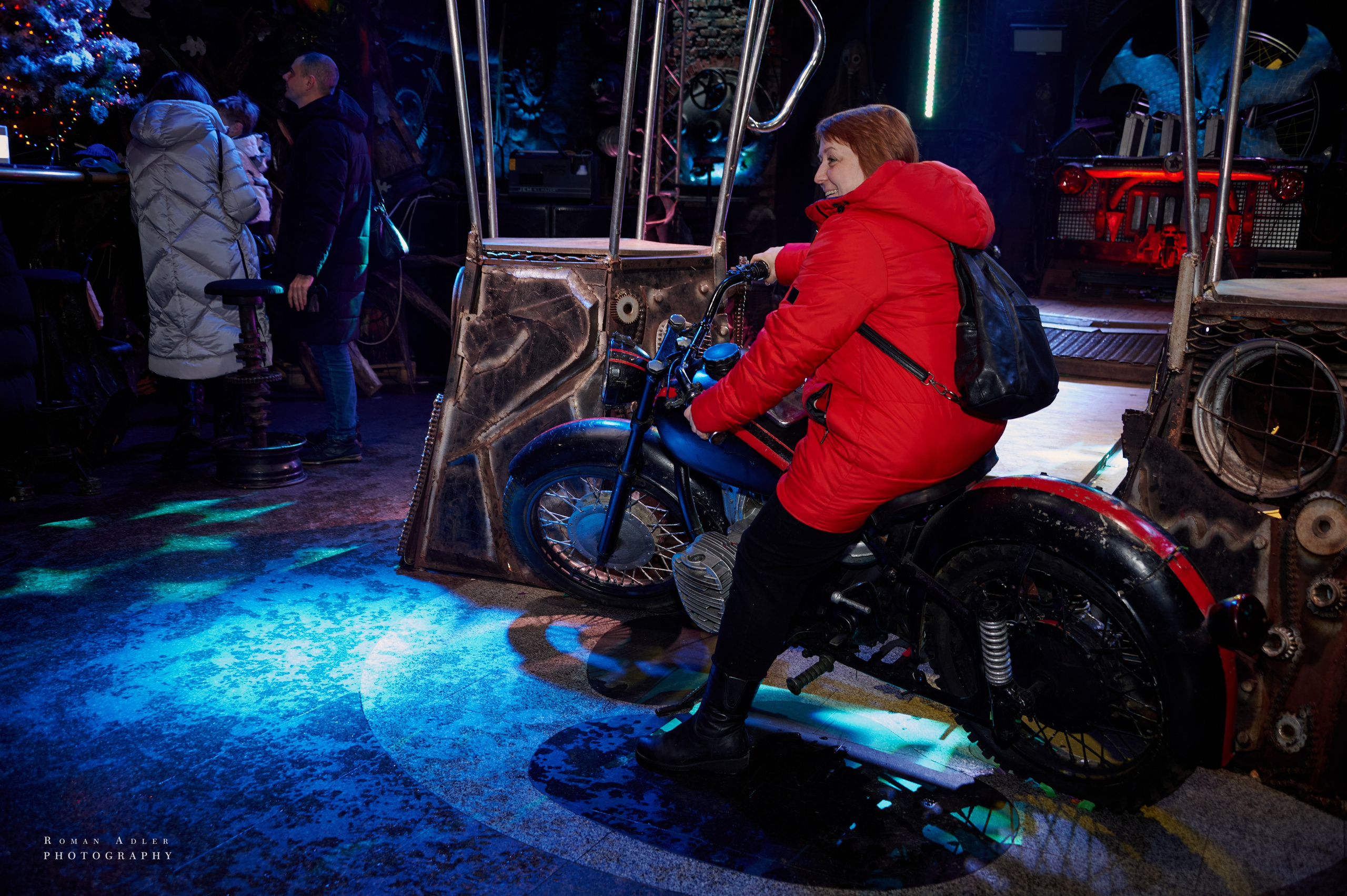 Новогодняя сказка от Ночных волков. Фотограф Роман Адлер