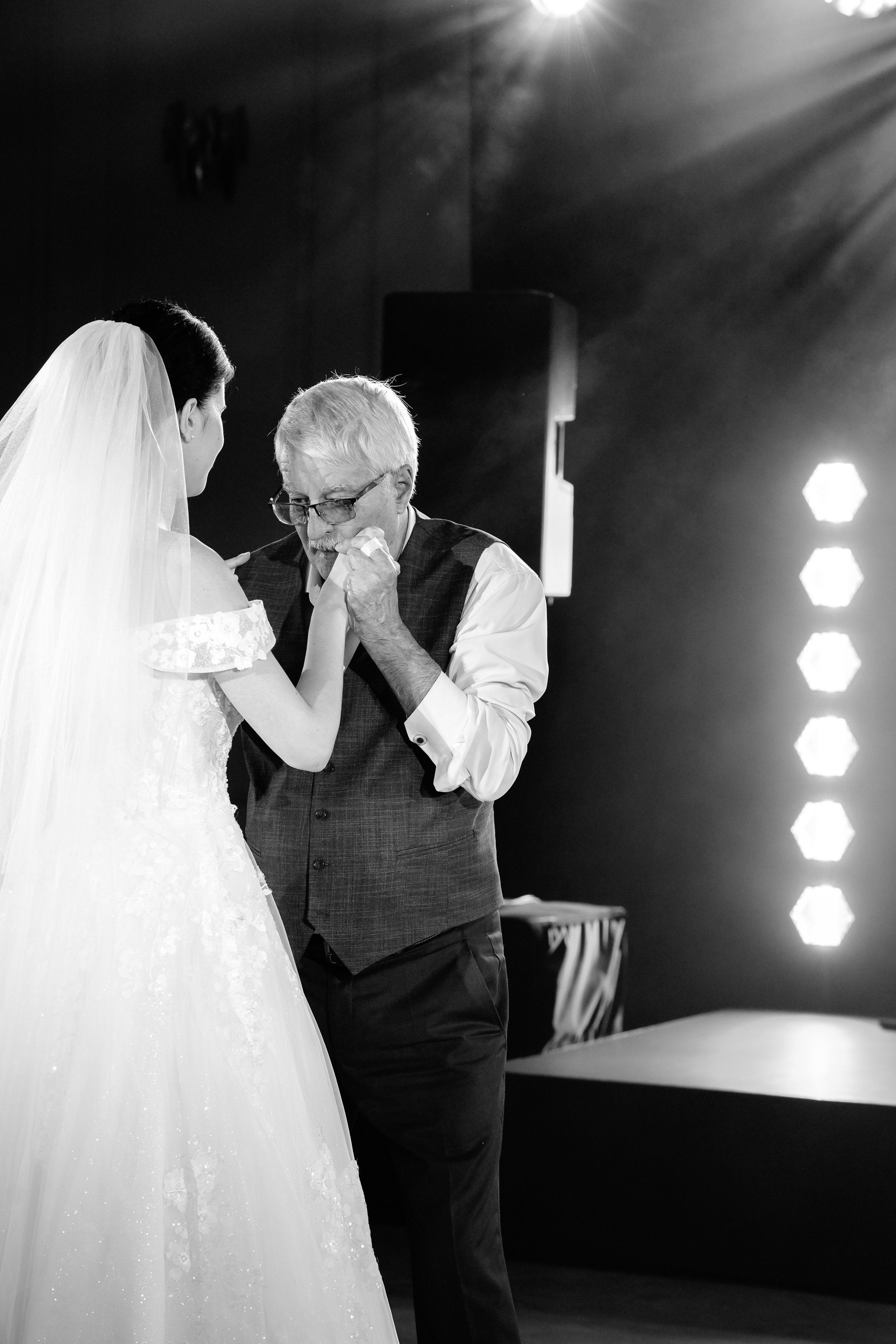 Gladioli of love. Свадебный фотограф и видеограф в Ростове-на-Дону. Максим и Наталья Лебедевы