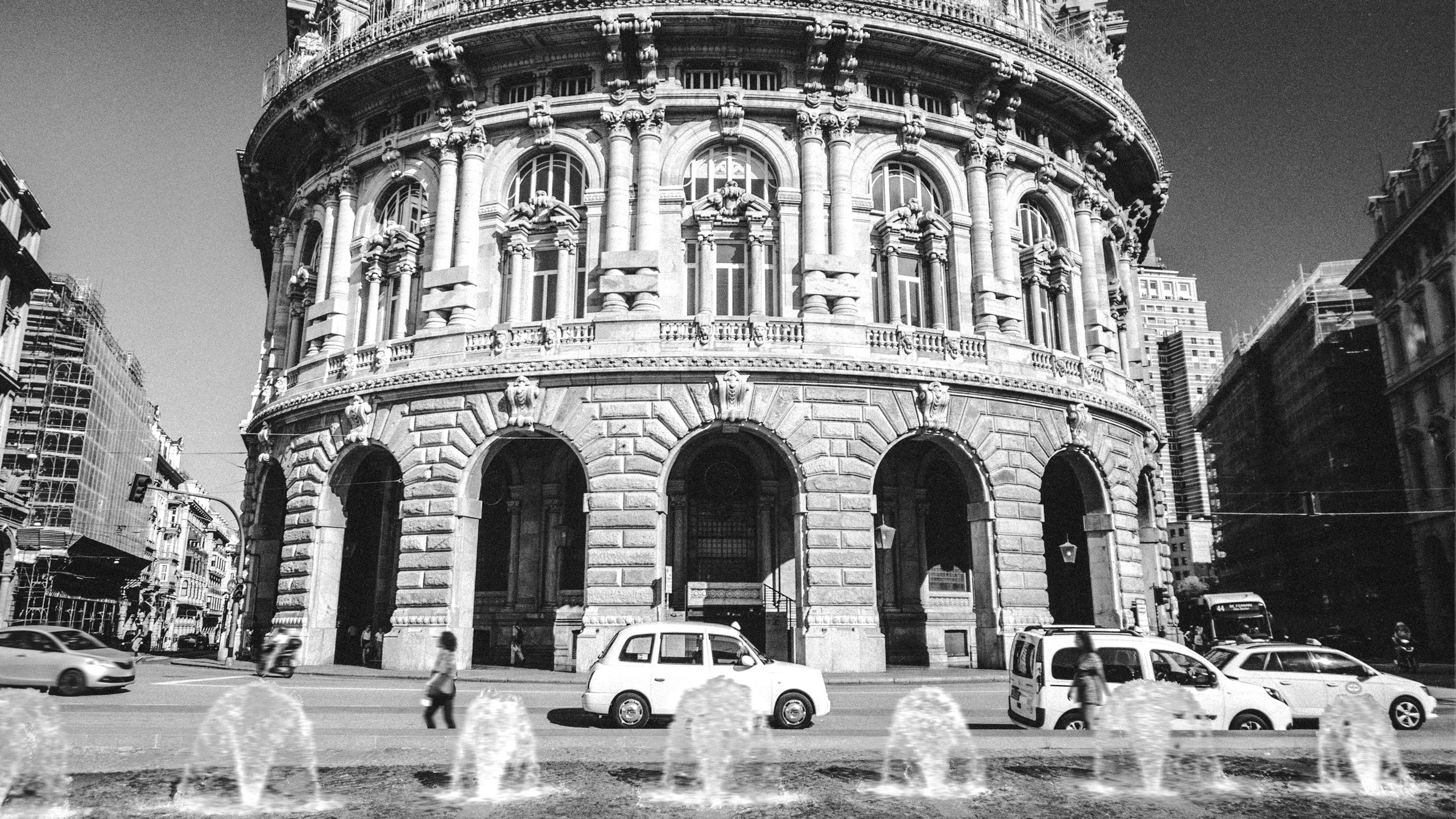 C i t i e s. Your photographer