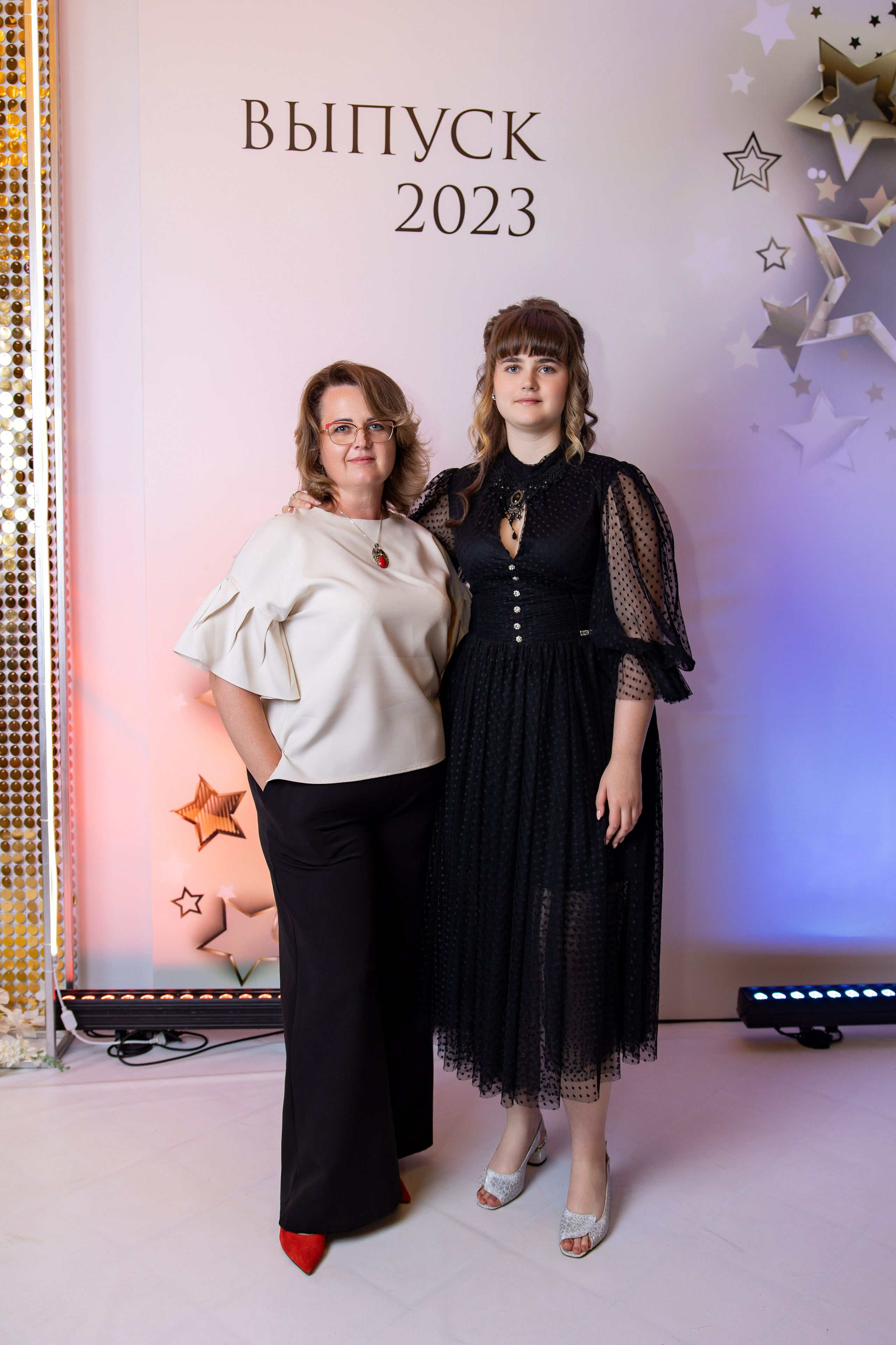 Выпускной бал школа 9. Выпускные альбомы в Краснодарском крае