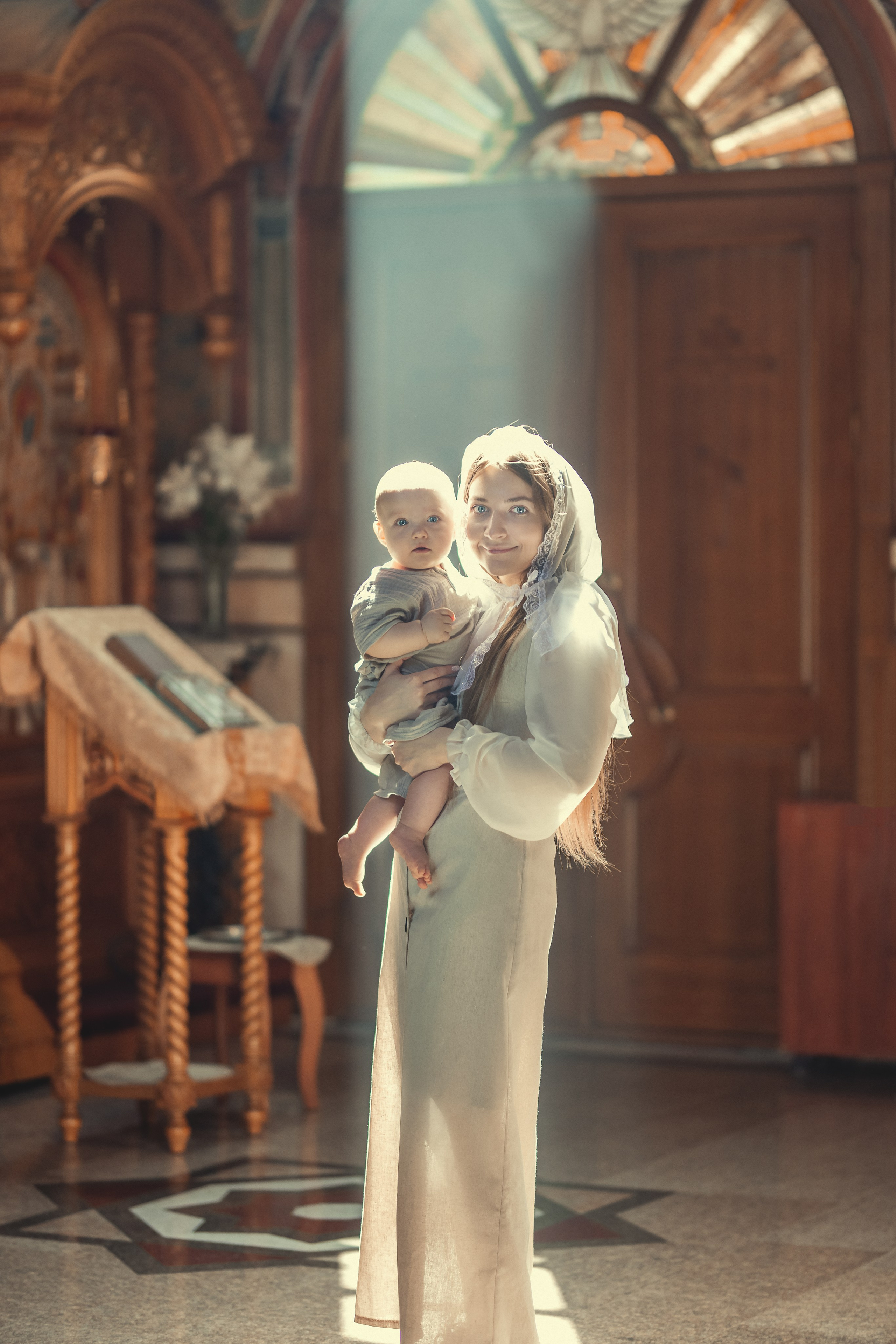 Таинство Крещения Мирона. Фотограф Таинств Крещения и Венчания в г. Курске