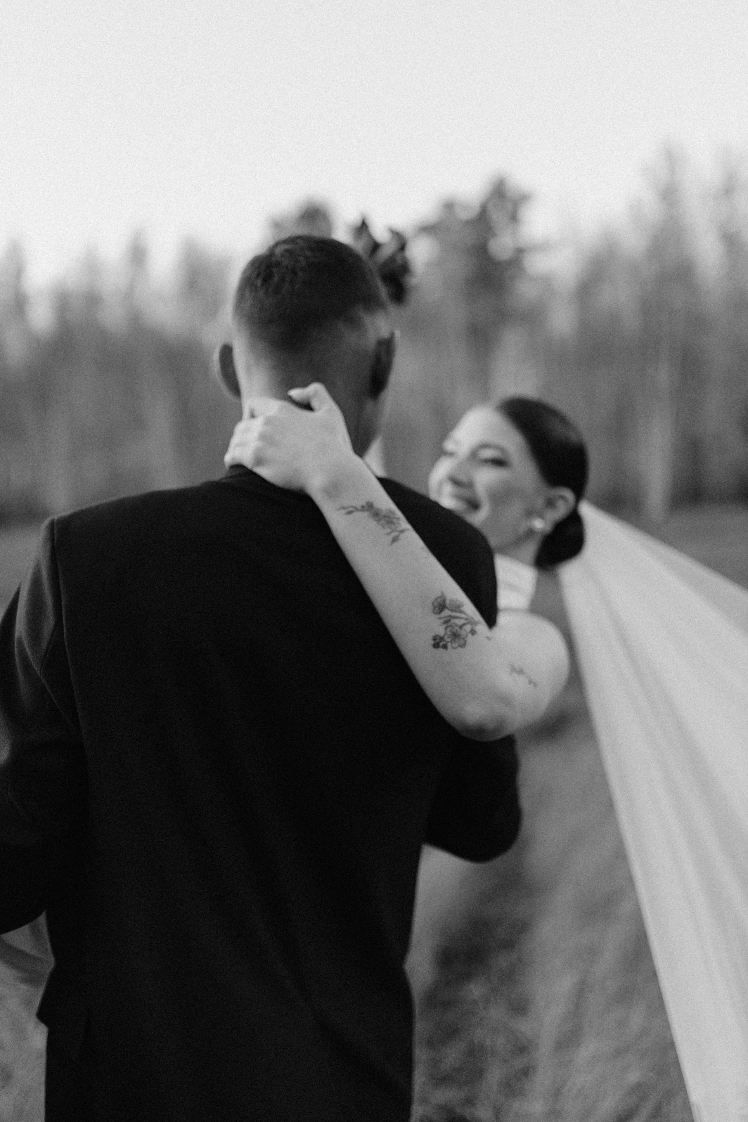 Ruslan & Alina. Photographer — Regina Sal’manova. Uray