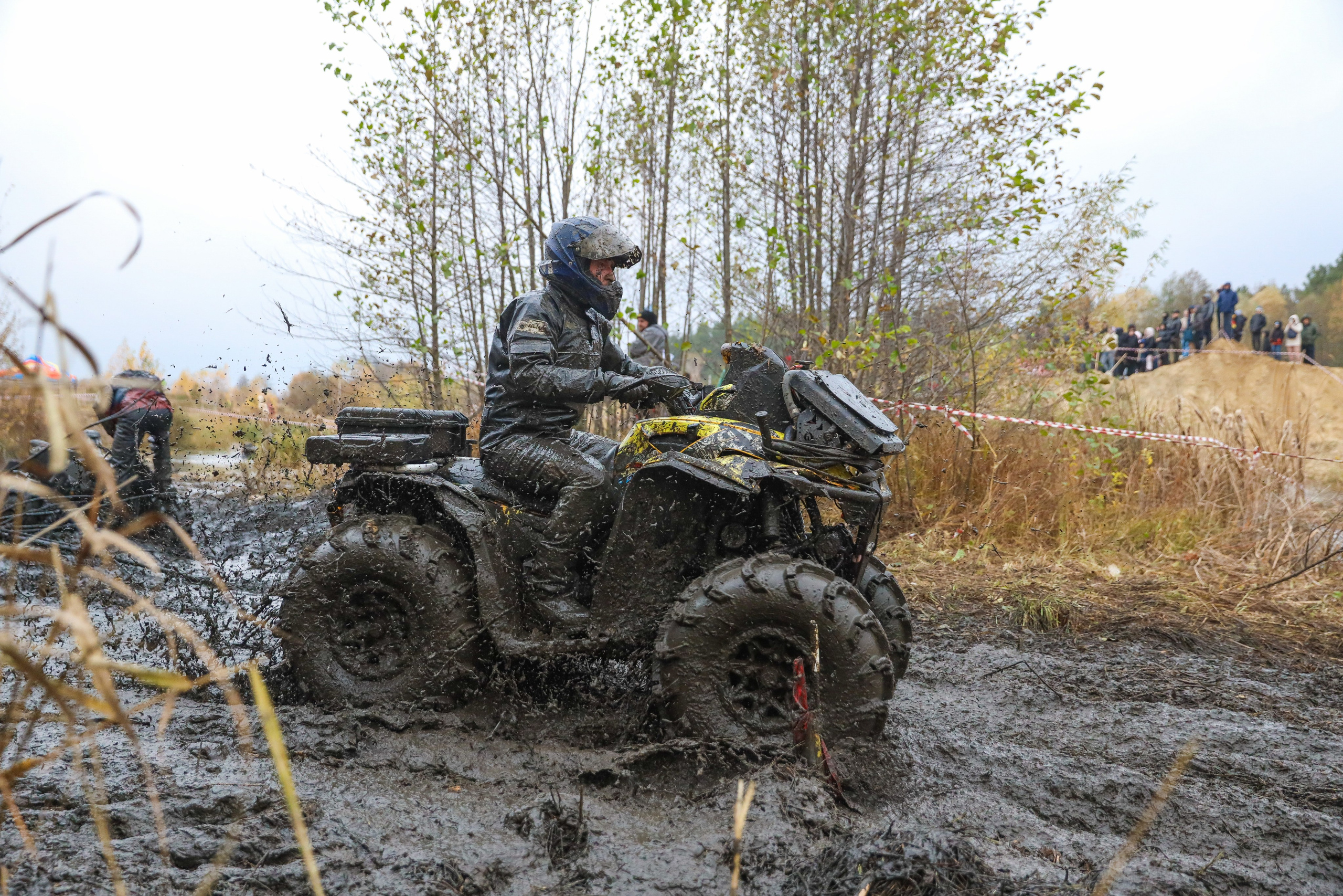 Гонки на квадроциклах Грязевое кольцо. Спортивный фотограф в Самаре