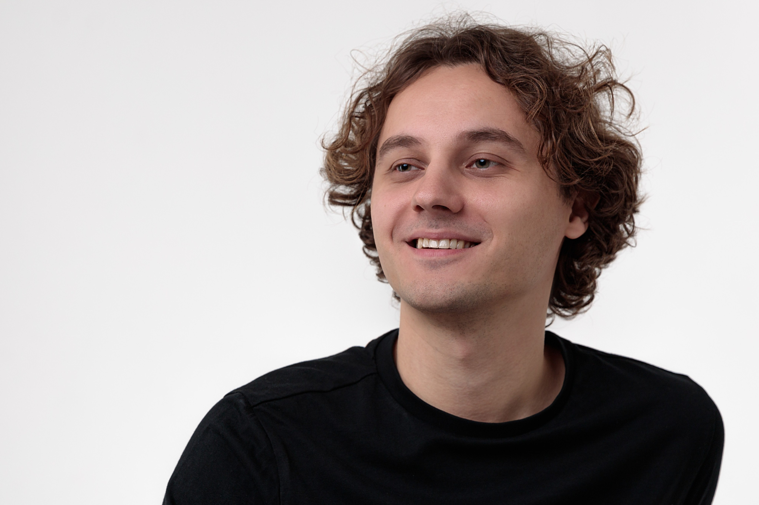 Бизнес-портрет. ФОТОГРАФ РАДОСТИ Фотосессия в студии СПб. Портретный фотограф — Юрий Торлопов