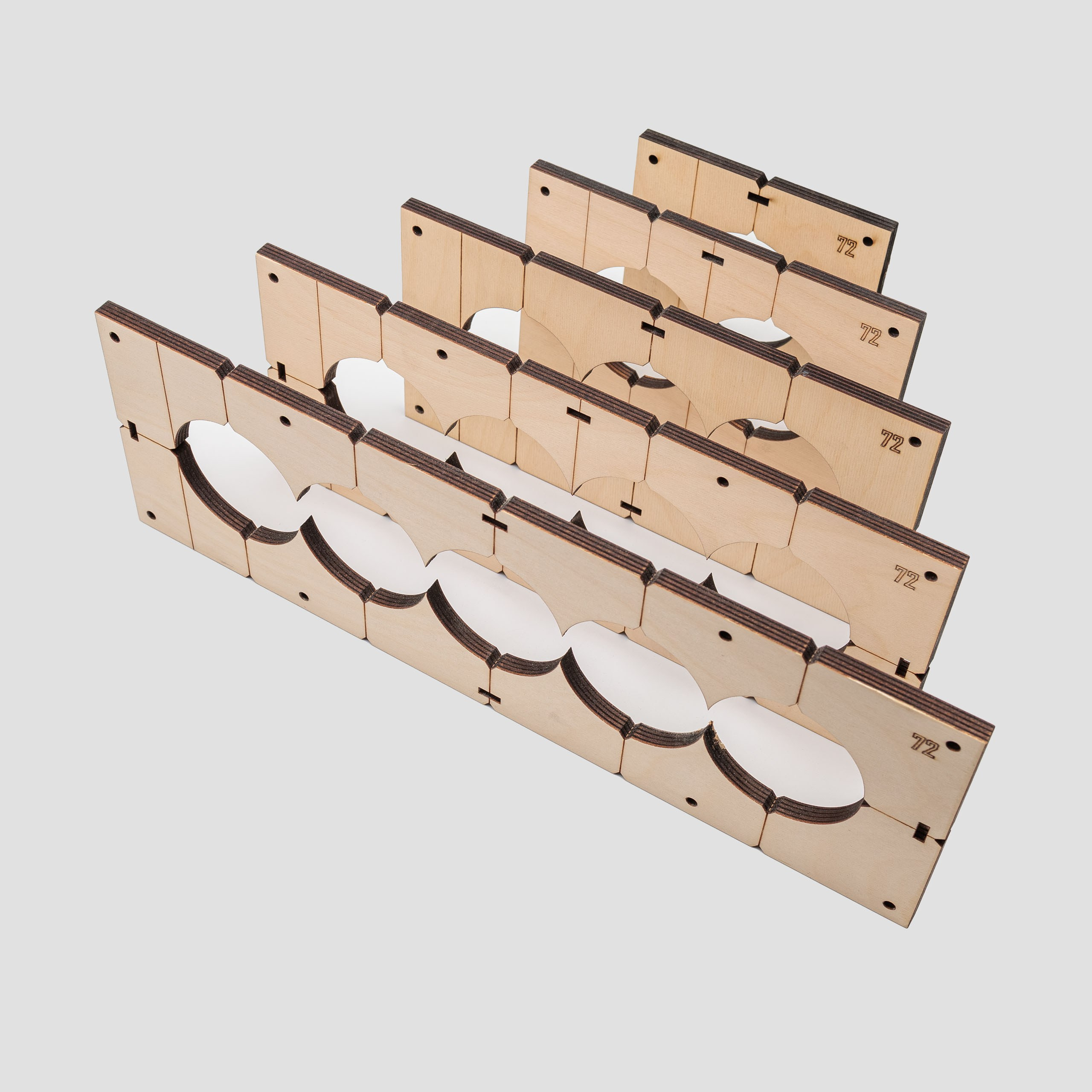 Предметные фотографии бытовых и строительных инструментов