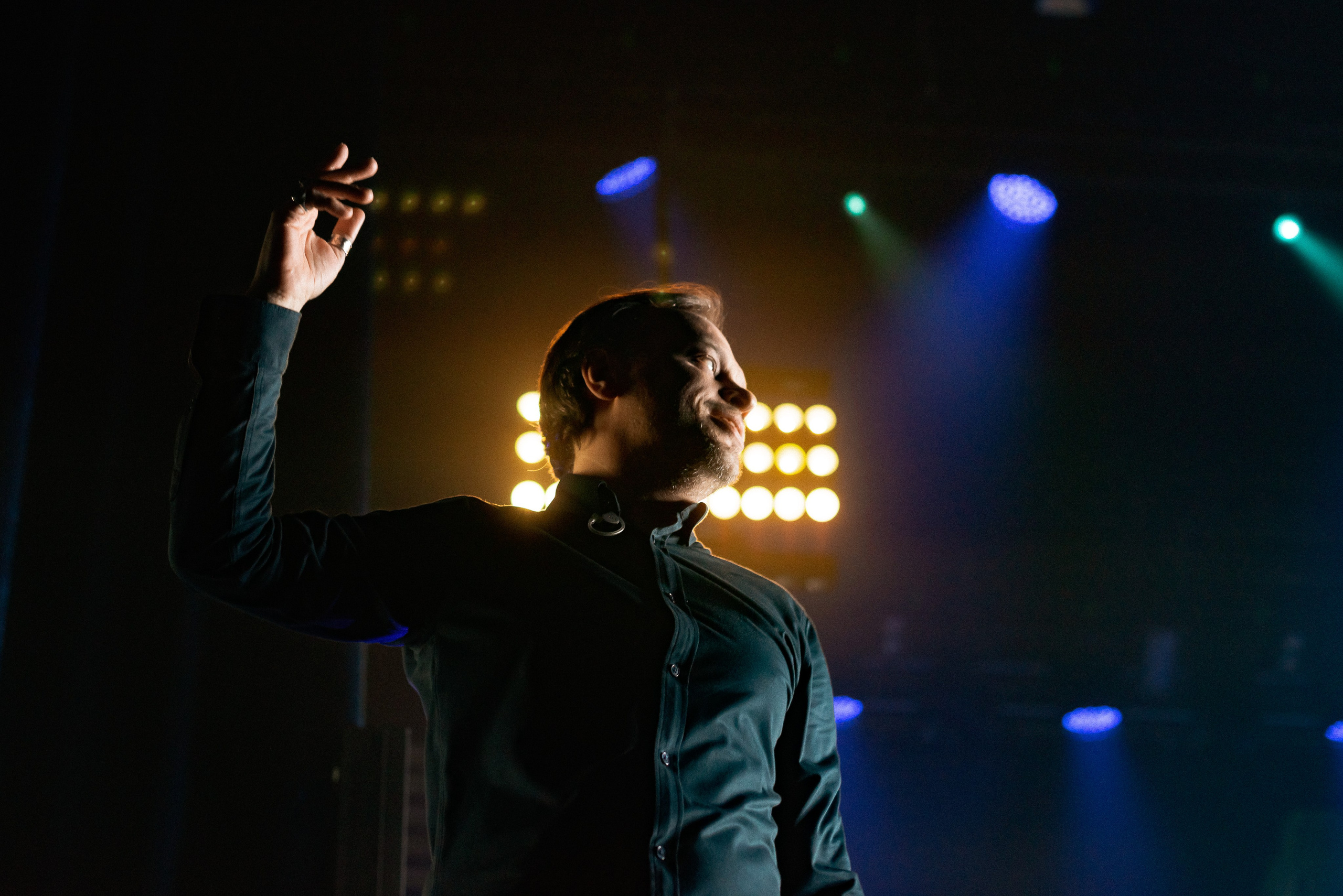 •Концерты. Фотограф Ксения Шевкопляс. г. Калининград. Кинематографический стиль — эстетика и истории, рассказанные через объектив