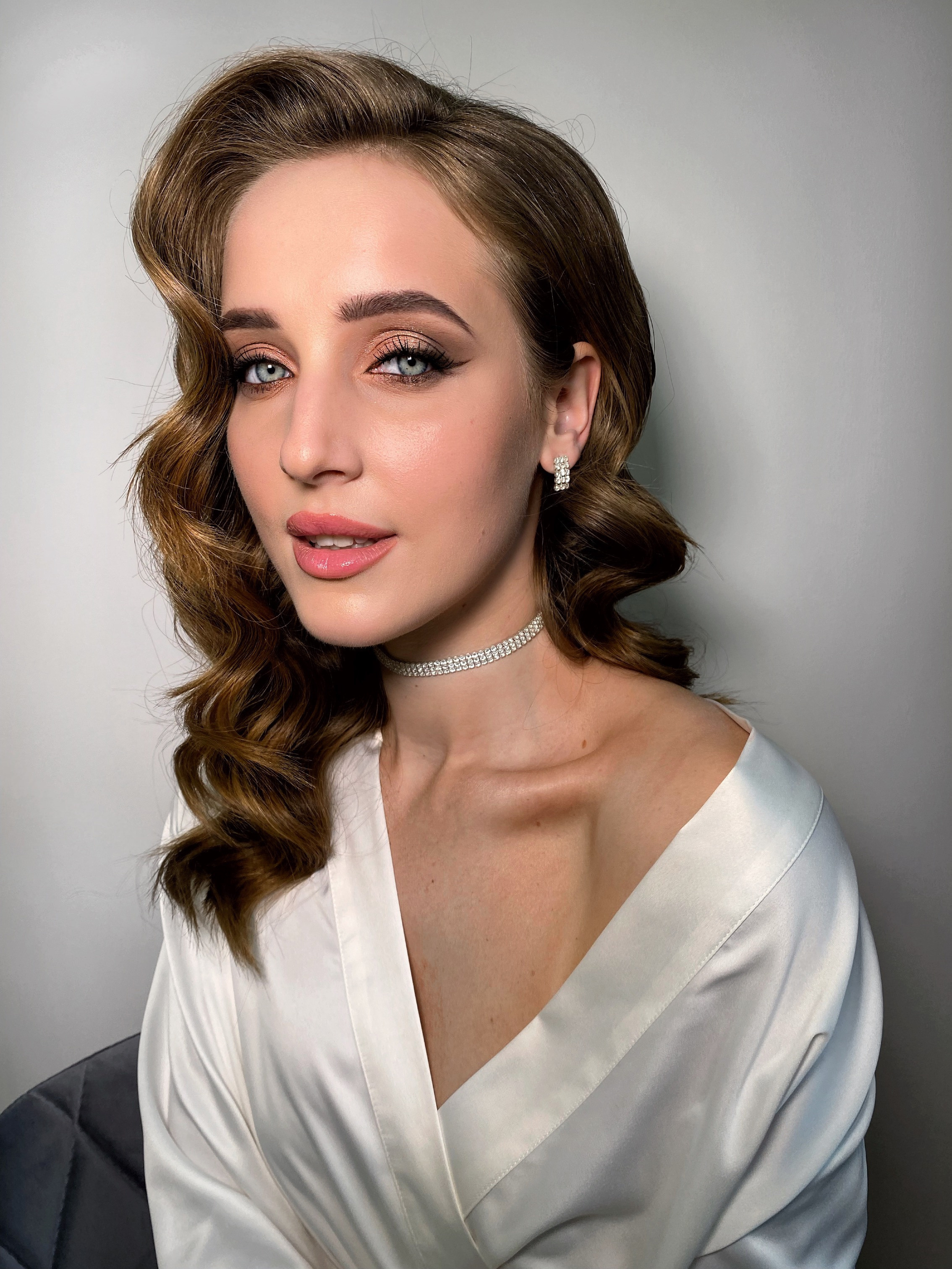 Визажист. Пушкарева Кристина — Прически Макияж