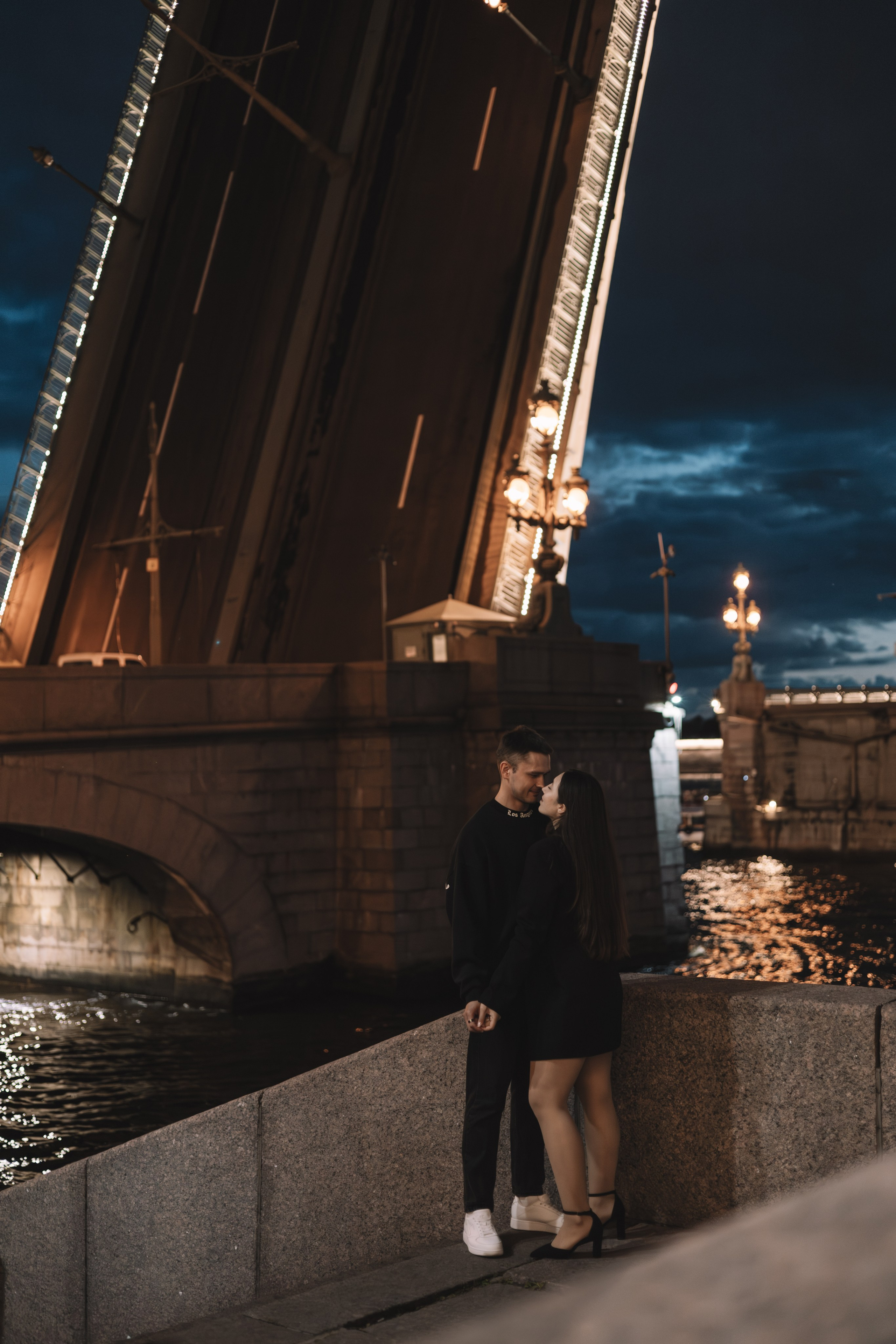 Троицкий мост. Семейный фотограф в Санкт-Петербурге. Запечатление мгновений и ярких воспоминаний в Вашей жизни