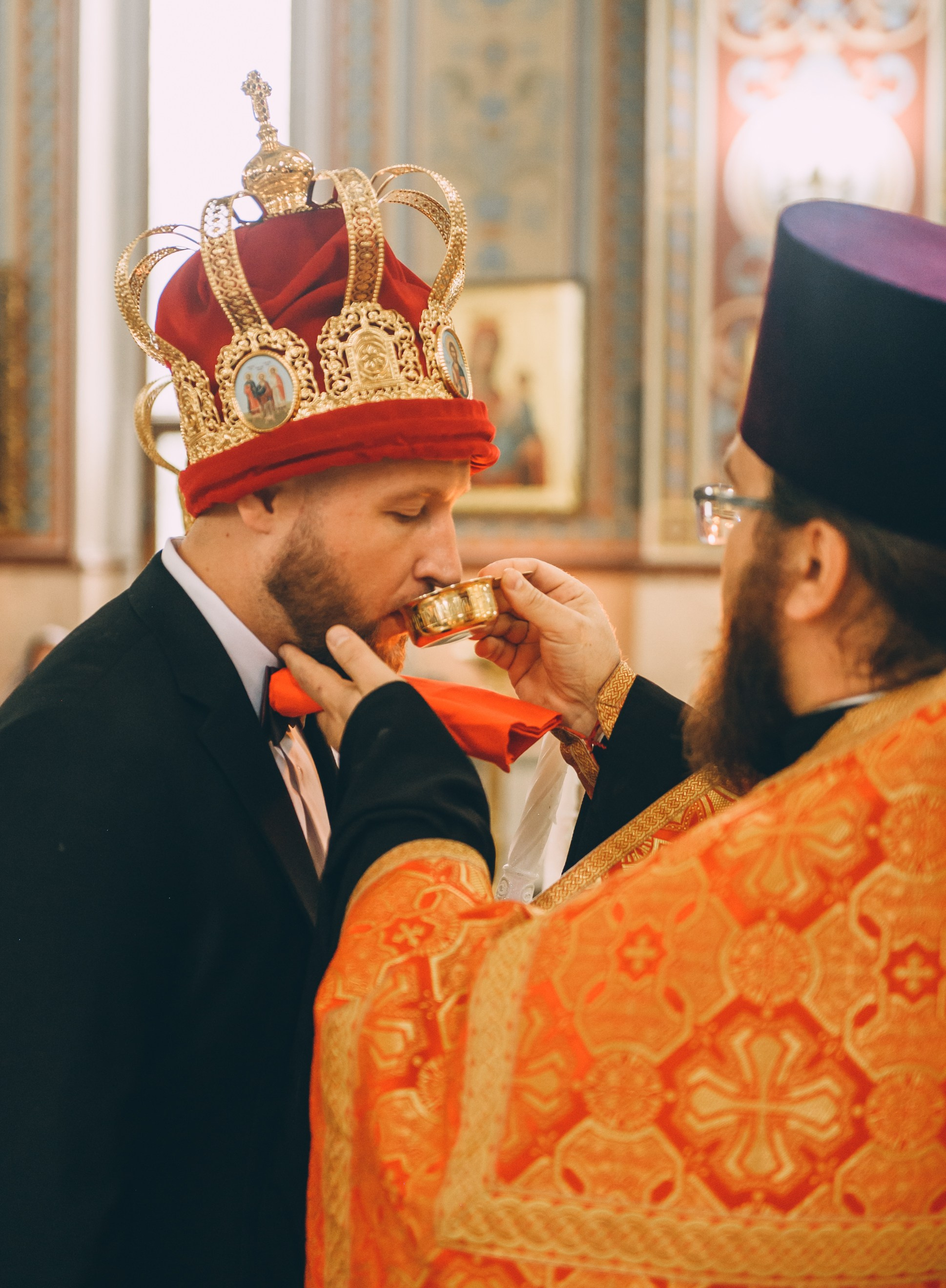 Венчание в соборе Владимира Равноапостольного. Свадебный и семейный фотограф София Невская
