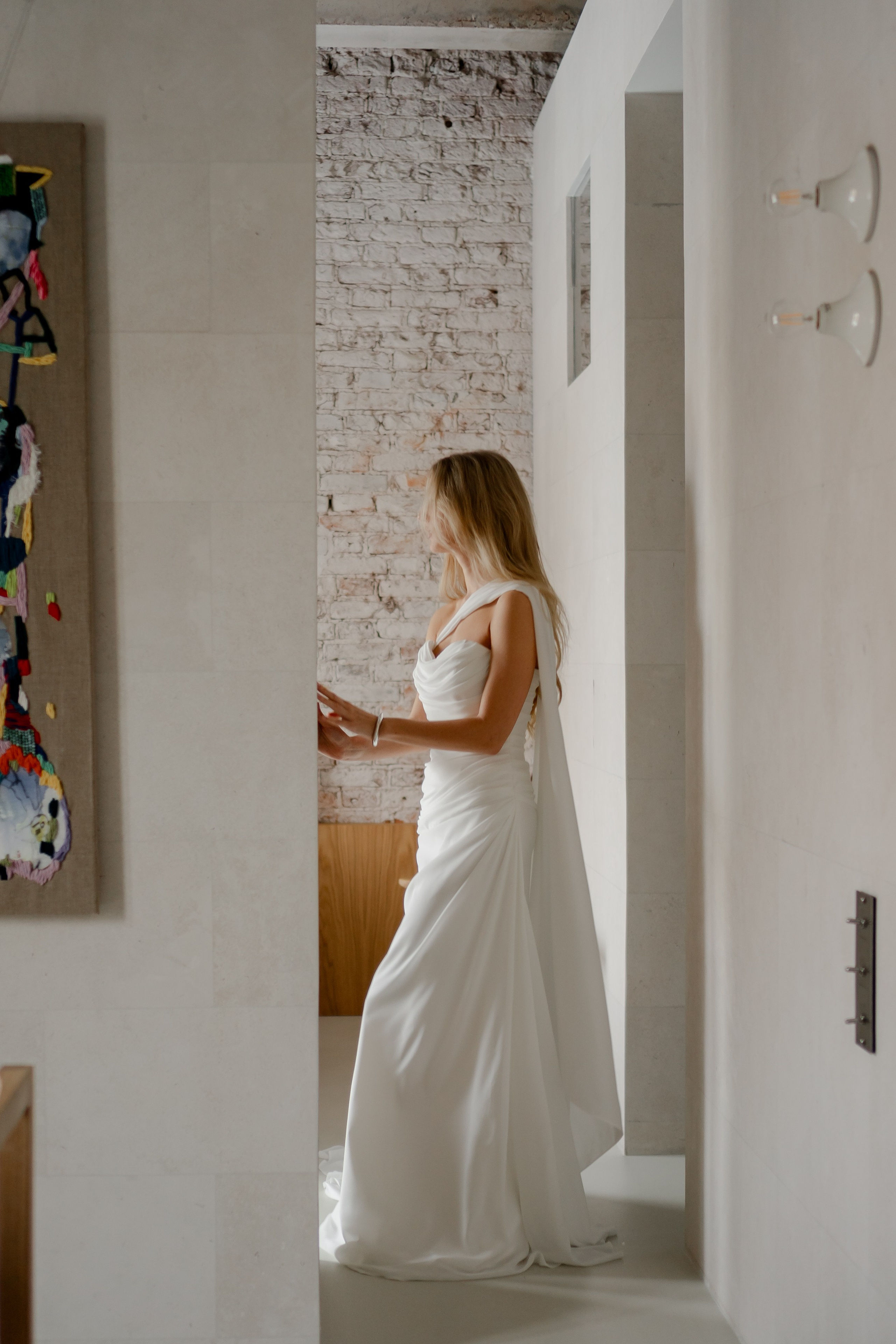 ЭЛЕГАНТНАЯ СВАДБЕНАЯ СЬЕМКА ЖЕНИХА И НЕВЕСТЫ В ДОРОГОМ ОТЕЛЕ САНКТ-ПЕТЕРБУРГА. Профессиональный фотограф, Санкт-Петербург — Виктория Богомолова