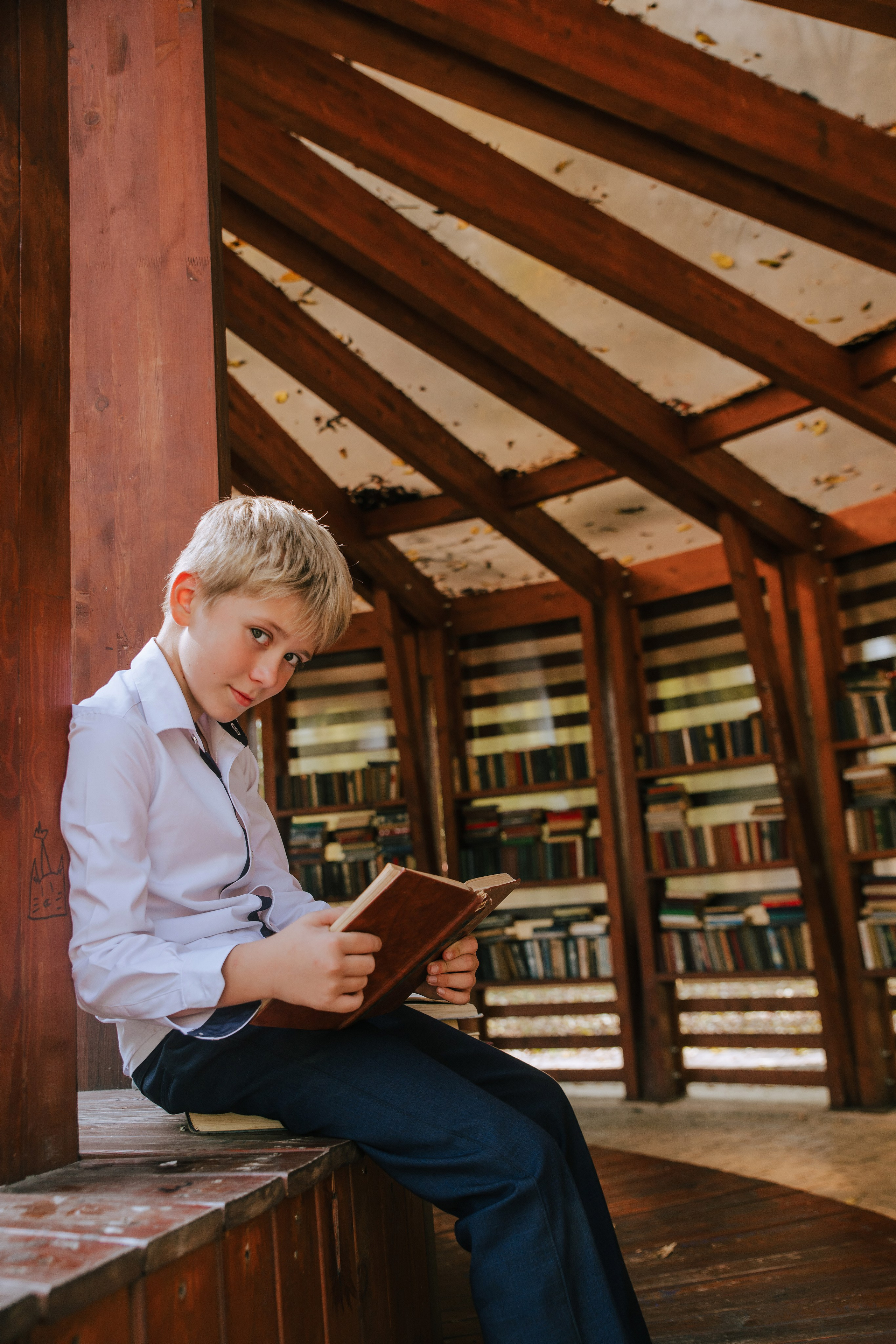 4 класс 1 школа. Фотограф Ярмишко Дарья. Выпускные фотокниги