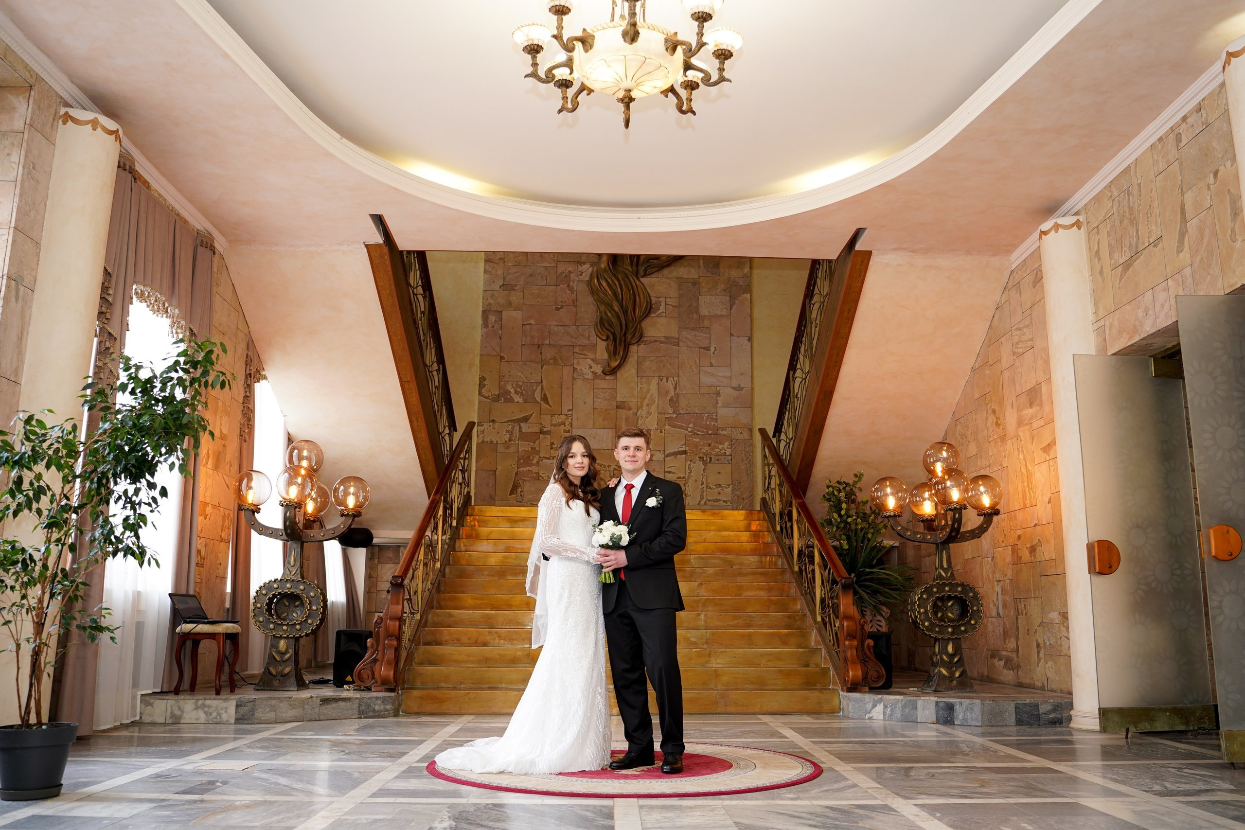 Роспись в Кировском ЗАГСе. Свадебный фотограф в Ростове-на-Дону. Таинство Крещения и Венчания, семейные фотосессии. Алёна Чёботова