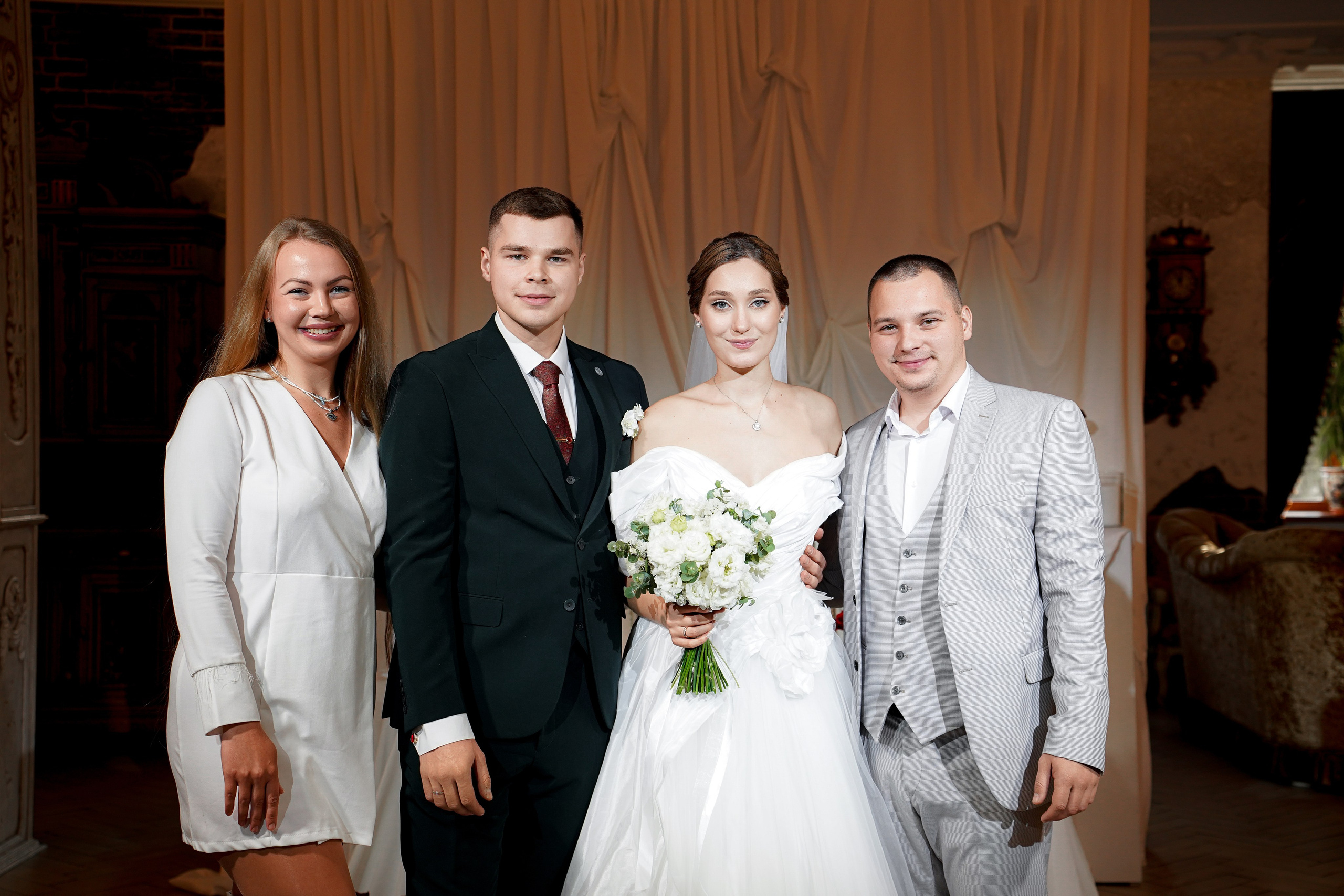 Банкет в Атаманской усадьбе. Свадебный фотограф в Ростове-на-Дону. Таинство Крещения и Венчания, семейные фотосессии. Алёна Чёботова