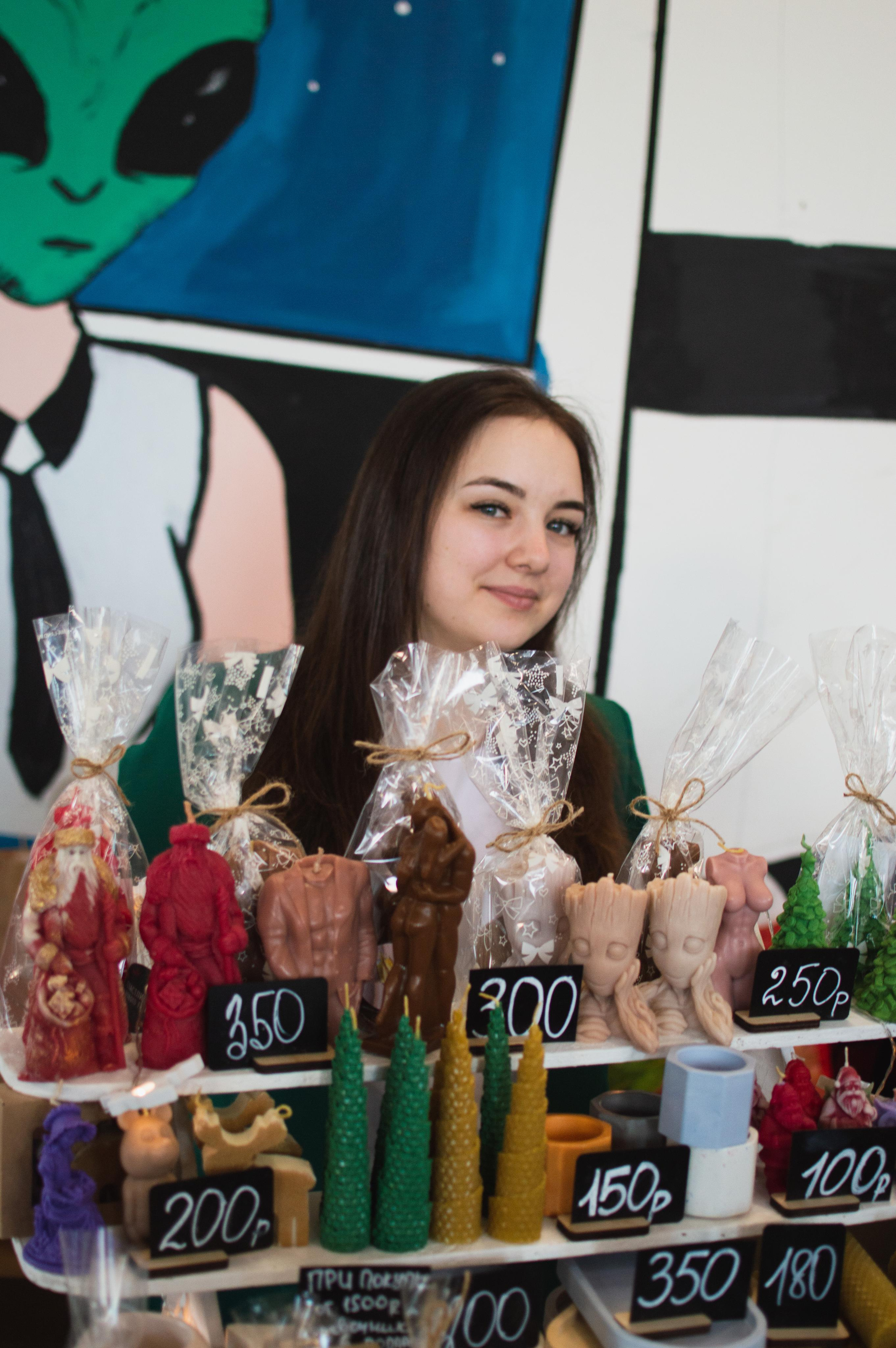 Новогодняя ярмарка в Лофт проект Этажи. Портретный фотограф в Санкт-Петербурге Аласкарова Алессия