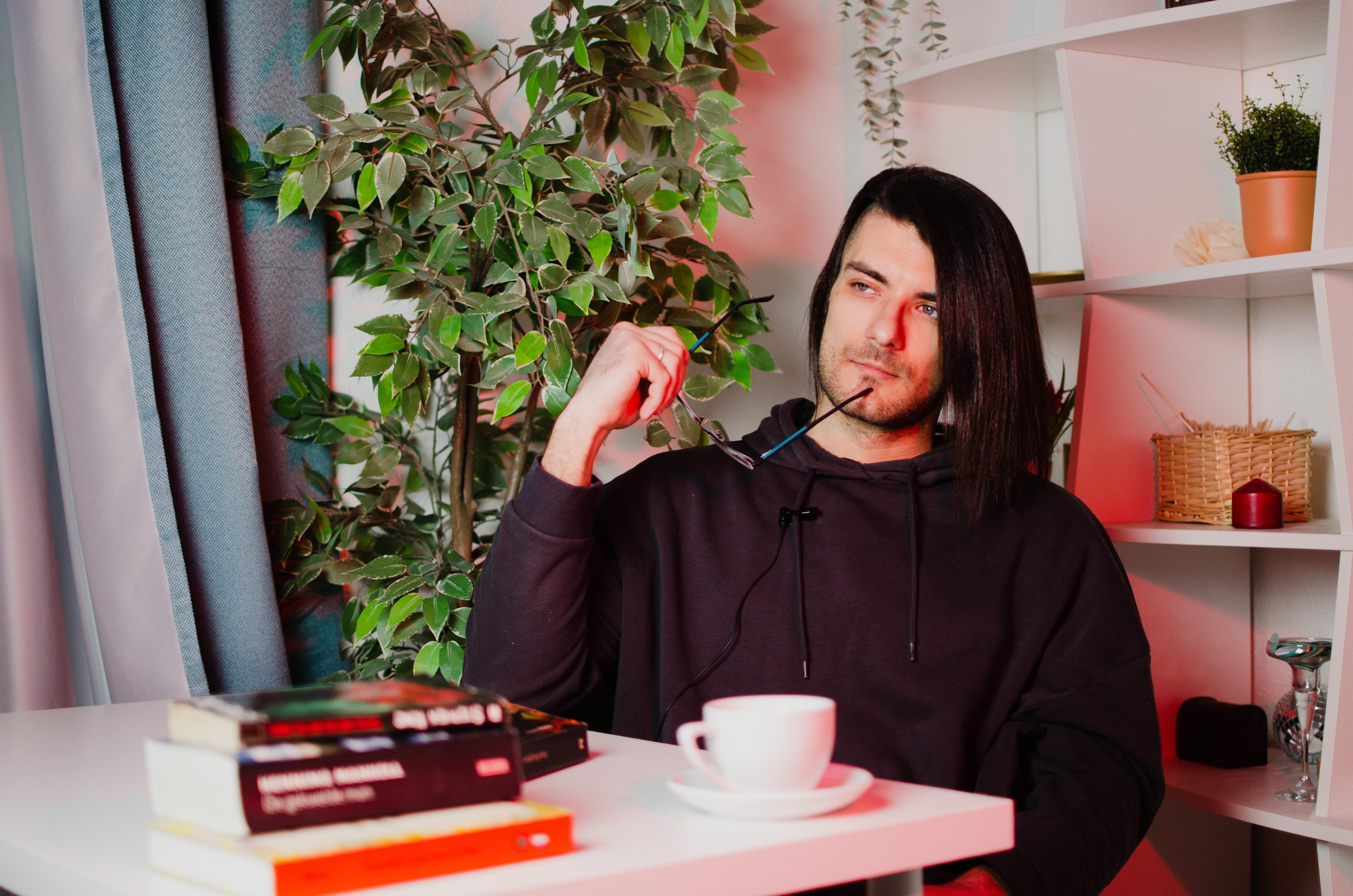 Душный языковед. Портретный фотограф в Санкт-Петербурге Аласкарова Алессия