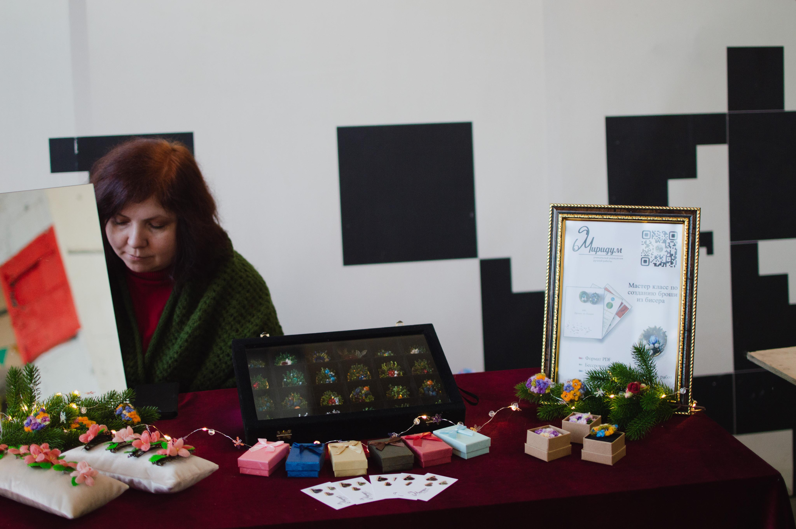 Новогодняя ярмарка в Лофт проект Этажи. Портретный фотограф в Санкт-Петербурге Аласкарова Алессия