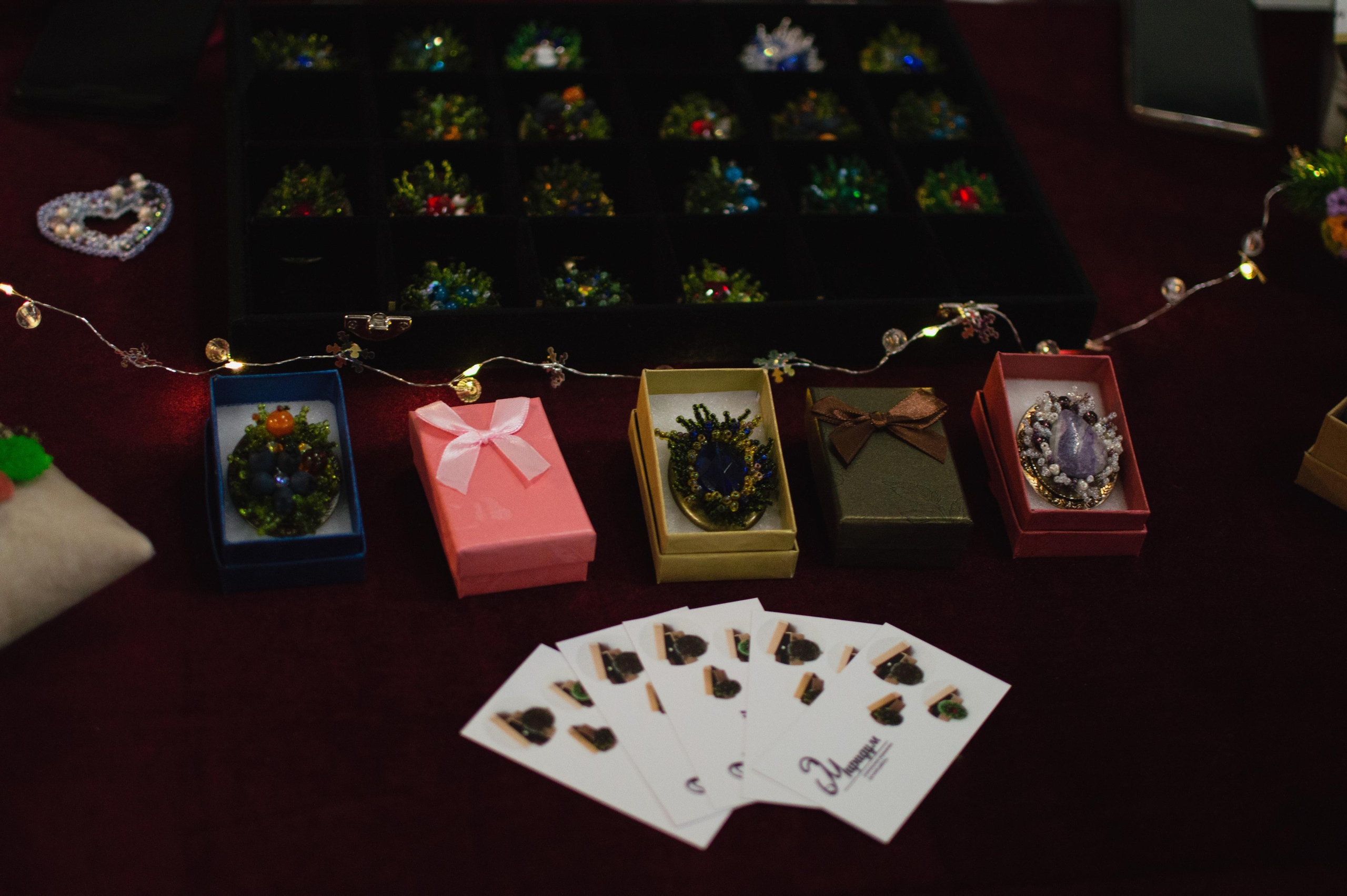 Новогодняя ярмарка в Лофт проект Этажи. Портретный фотограф в Санкт-Петербурге Аласкарова Алессия