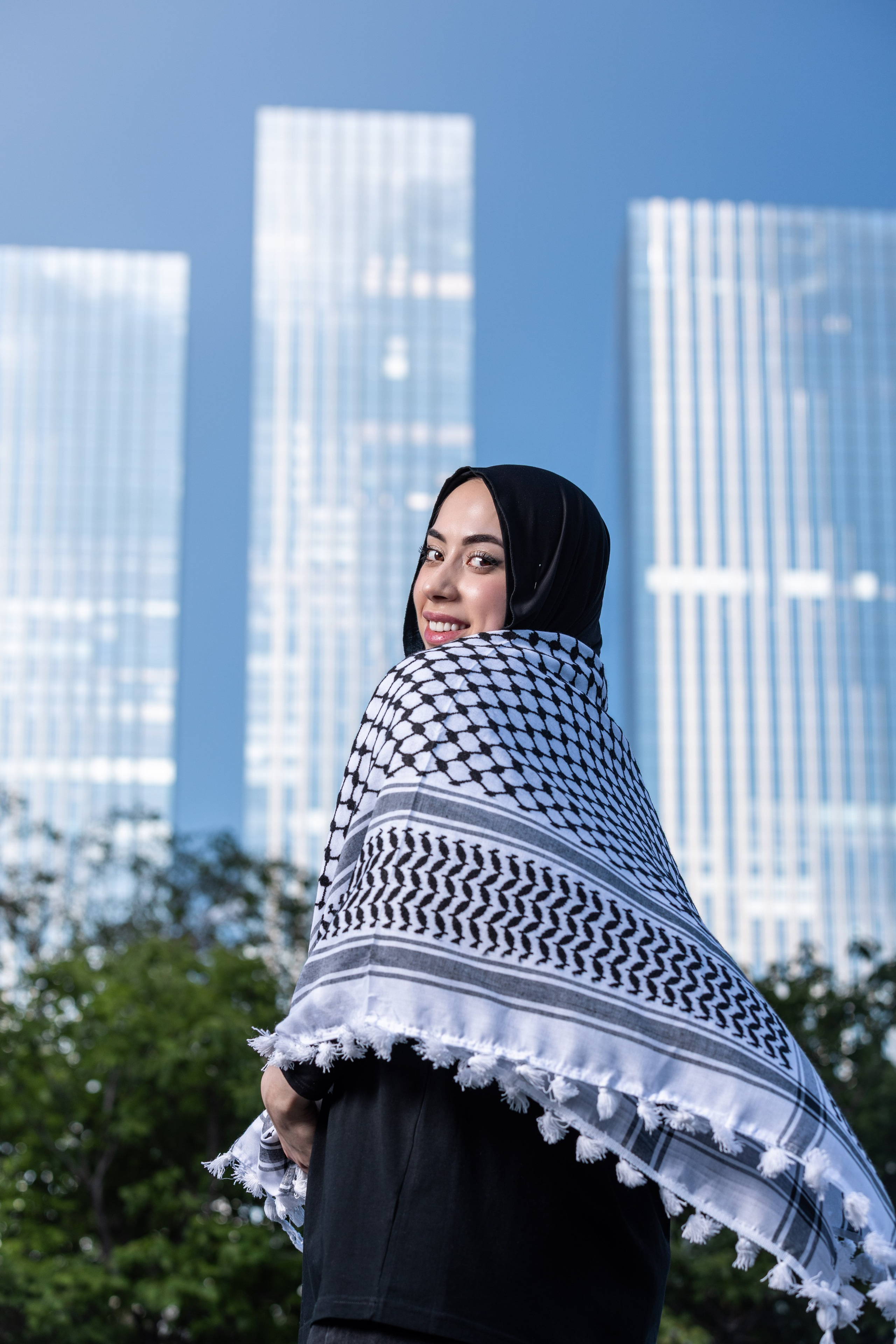 Olive Flstn. Рекламный, предметный, репортажный, семейный фотограф и художник в Москве