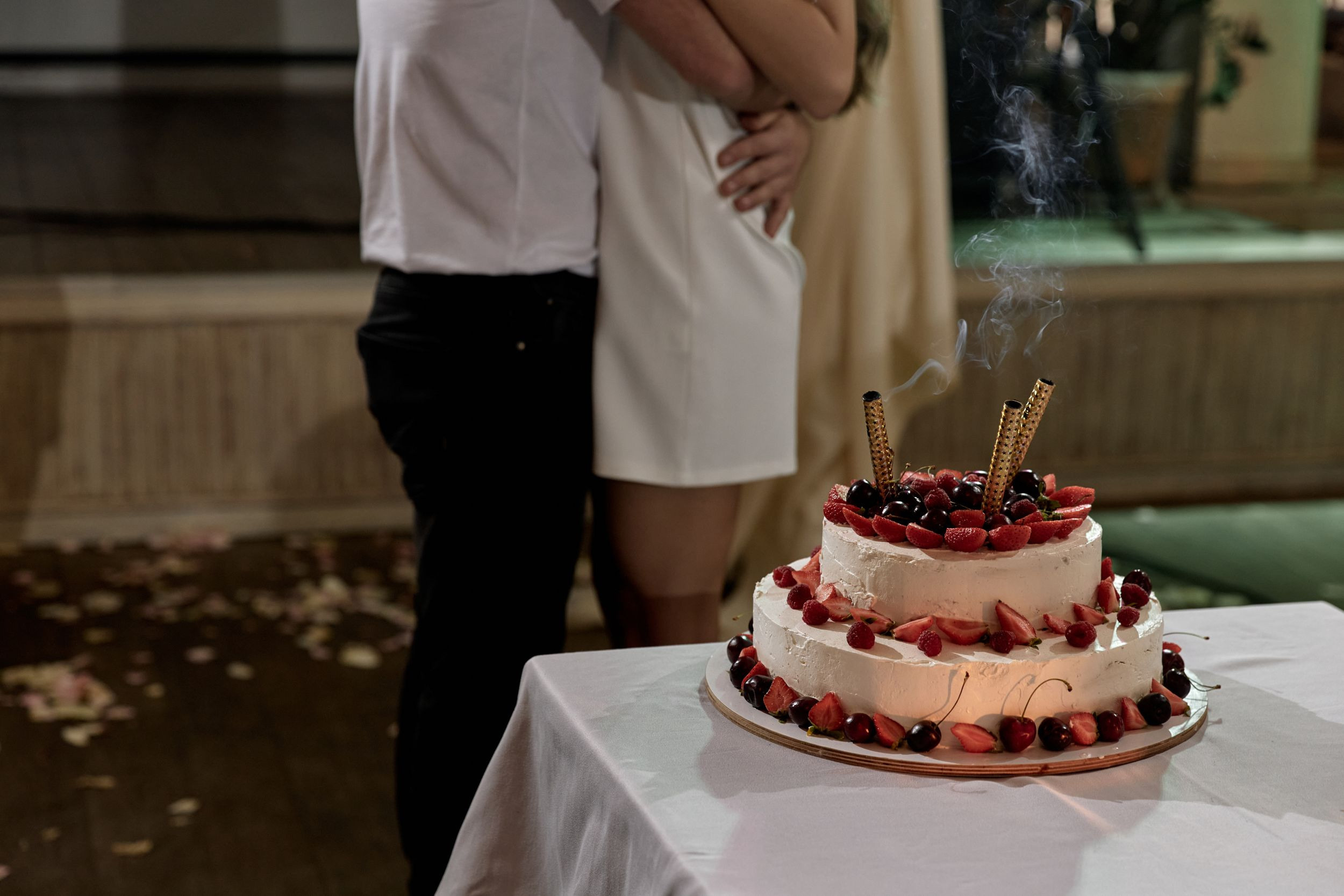 Выездная регистрация в Kalipso. Свадебный фотограф СПБ Михаил Песиков