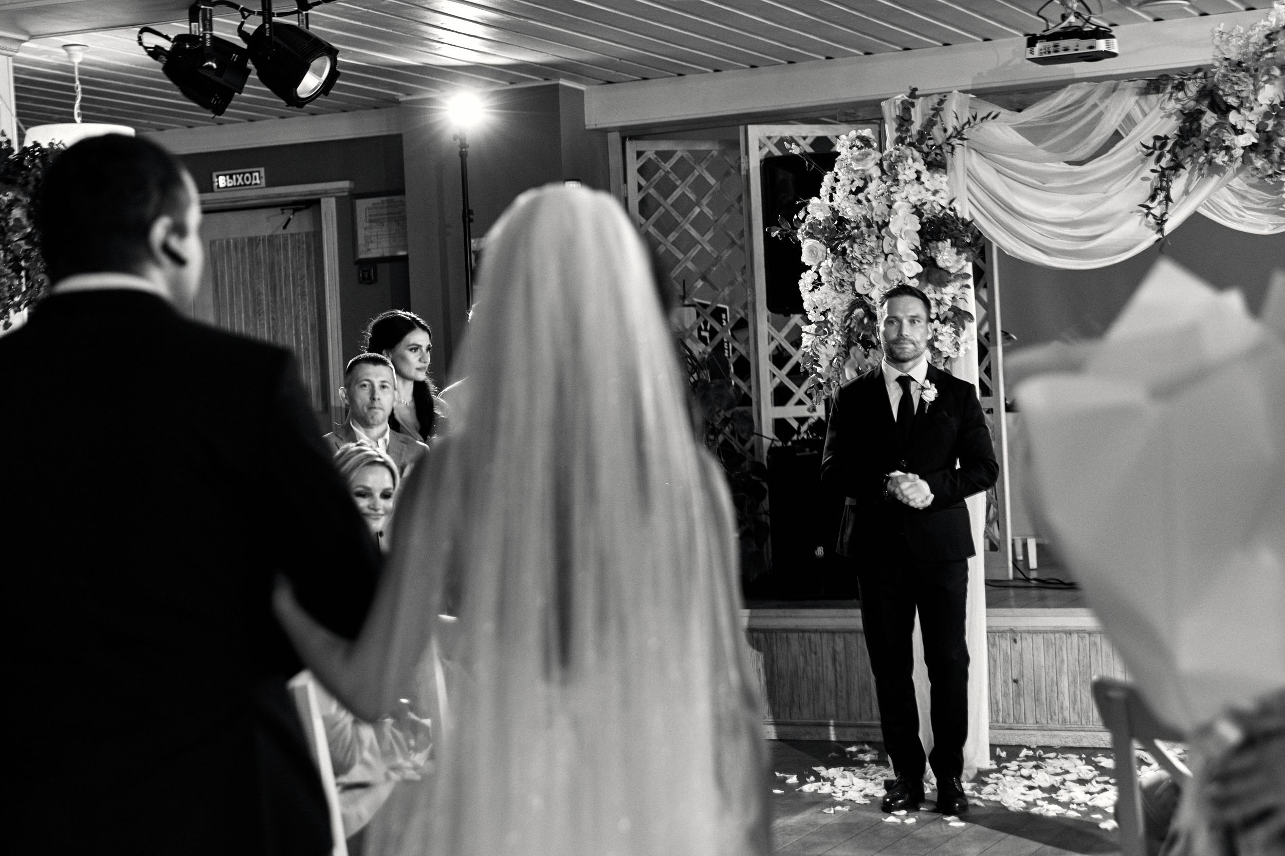 Выездная регистрация в Kalipso. Свадебный фотограф СПБ Михаил Песиков