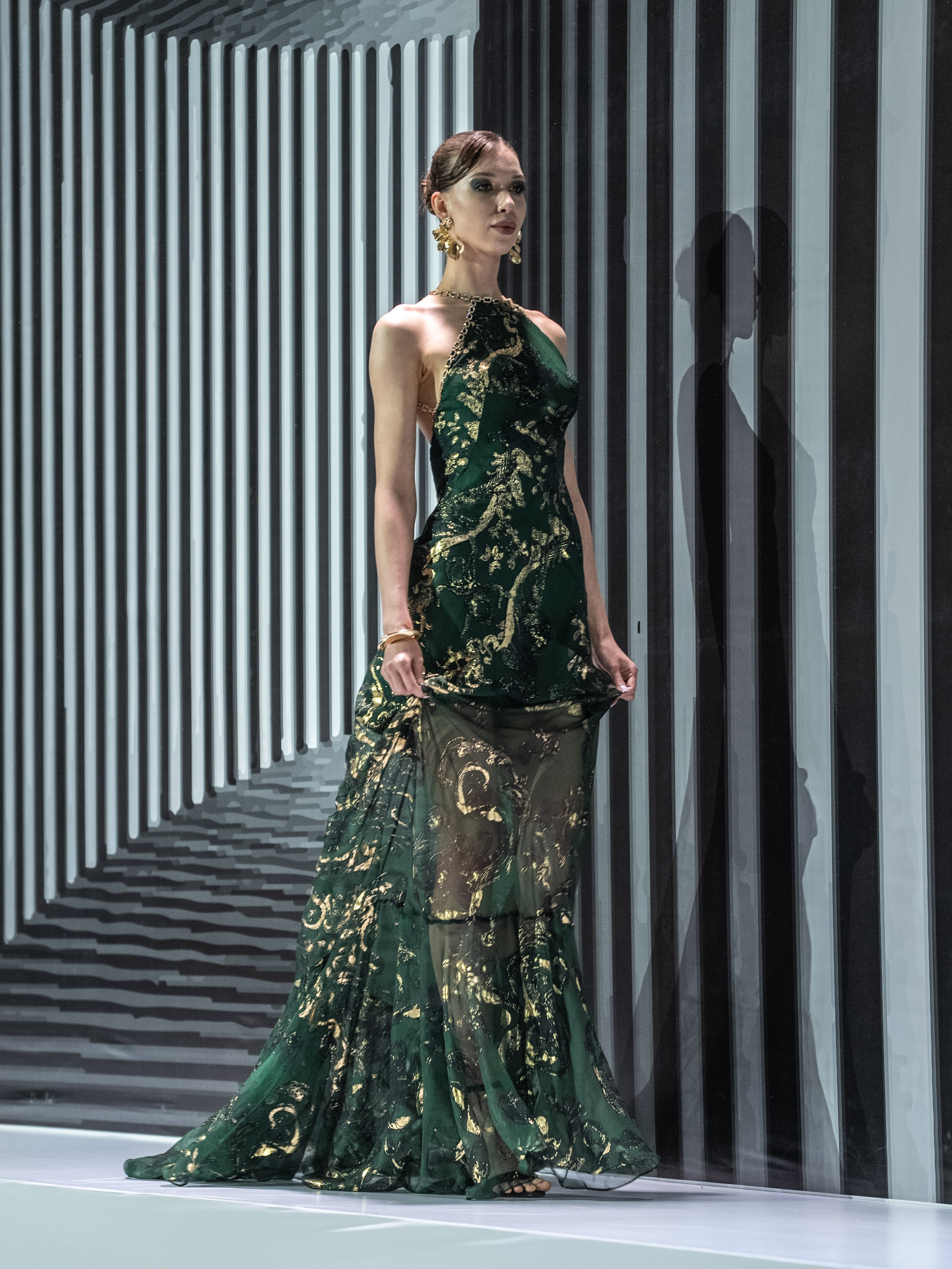 NAIYL BAIKUCHUKOV. Сайт Алматинского НЮ АРТ, будуар и фэшн фотографа Дениса Карпенко