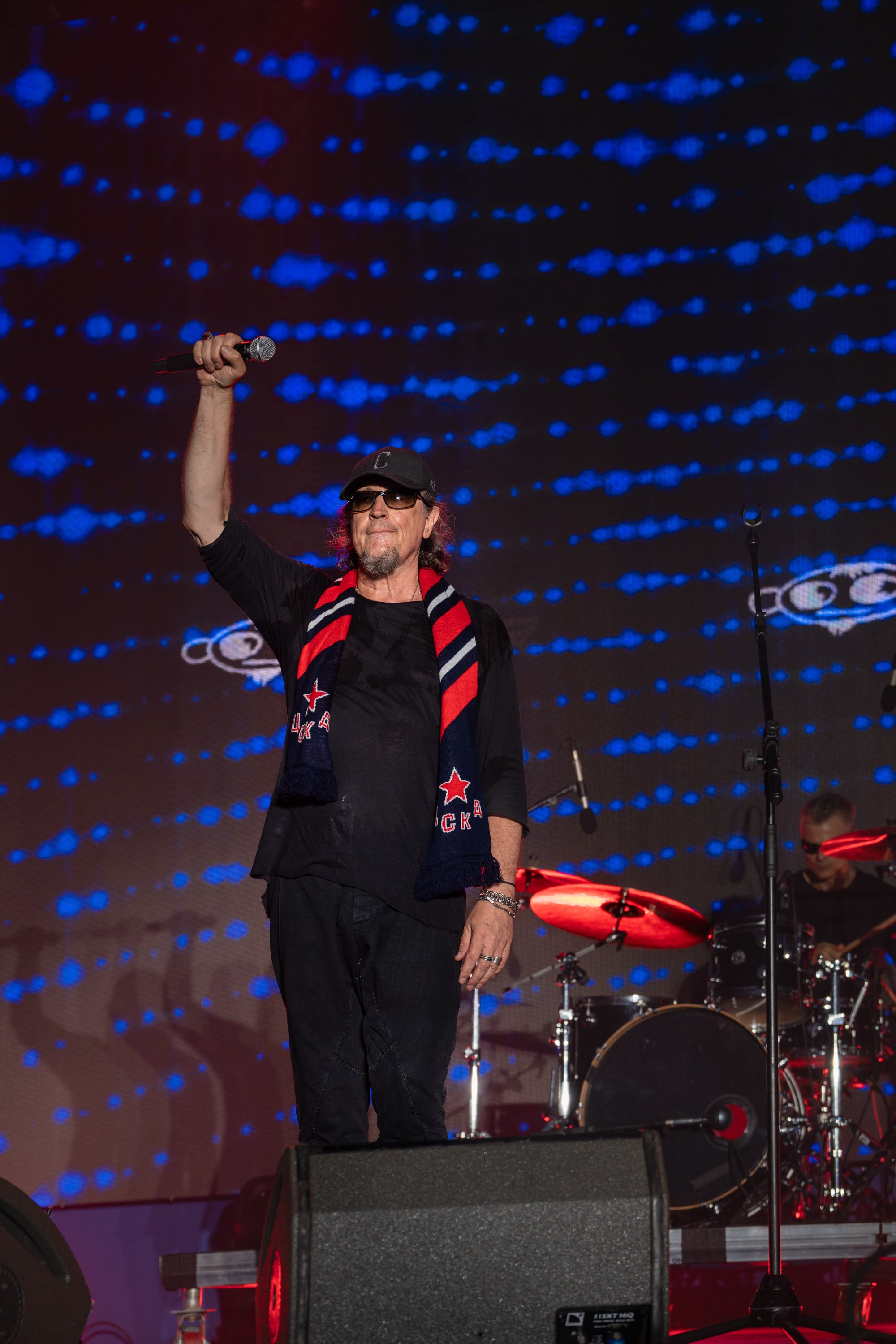 Группа Серьга и Сергей Галанин на ЦСКА ФЕСТ 2024. Сайт Алматинского НЮ АРТ, будуар и фэшн фотографа Дениса Карпенко