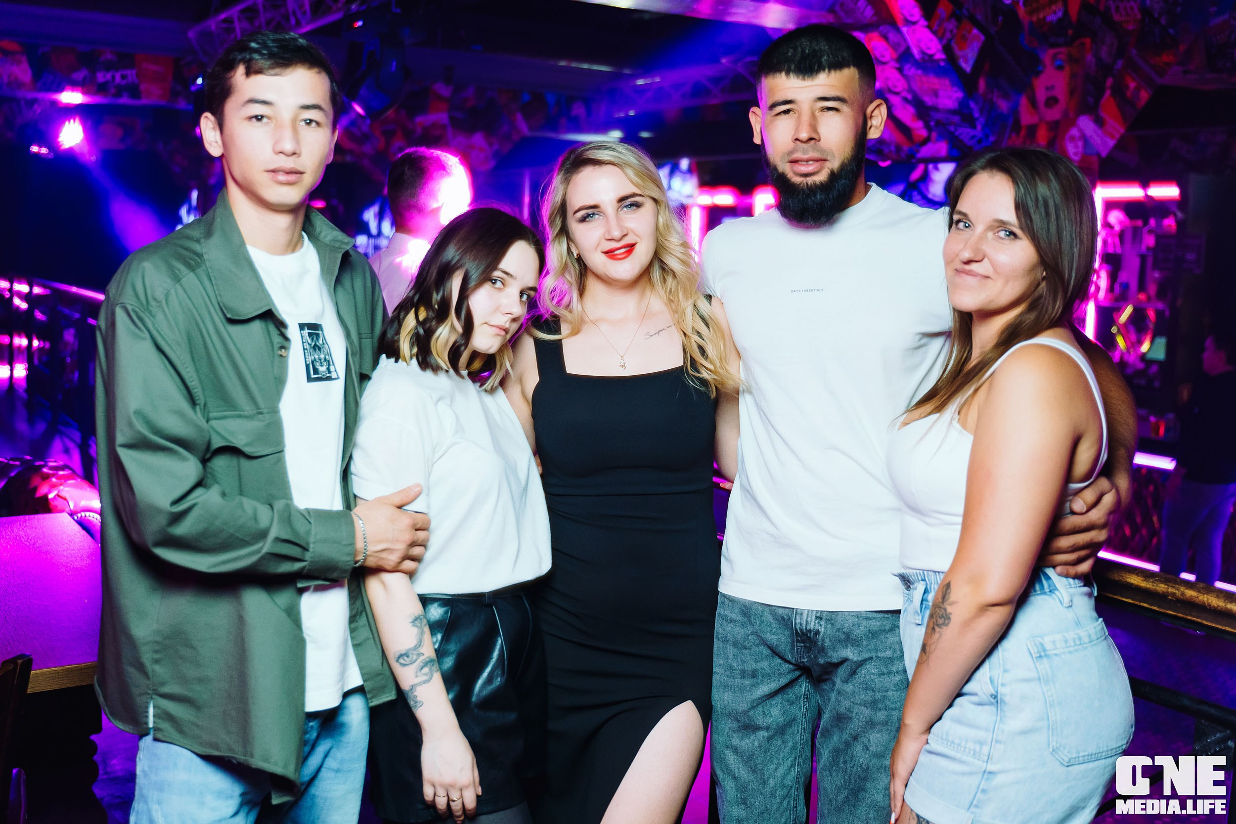 Фоторепортаж из бара XxxX. One Media Life: фоторепортажи, фотоотчеты с мероприятий и заведений