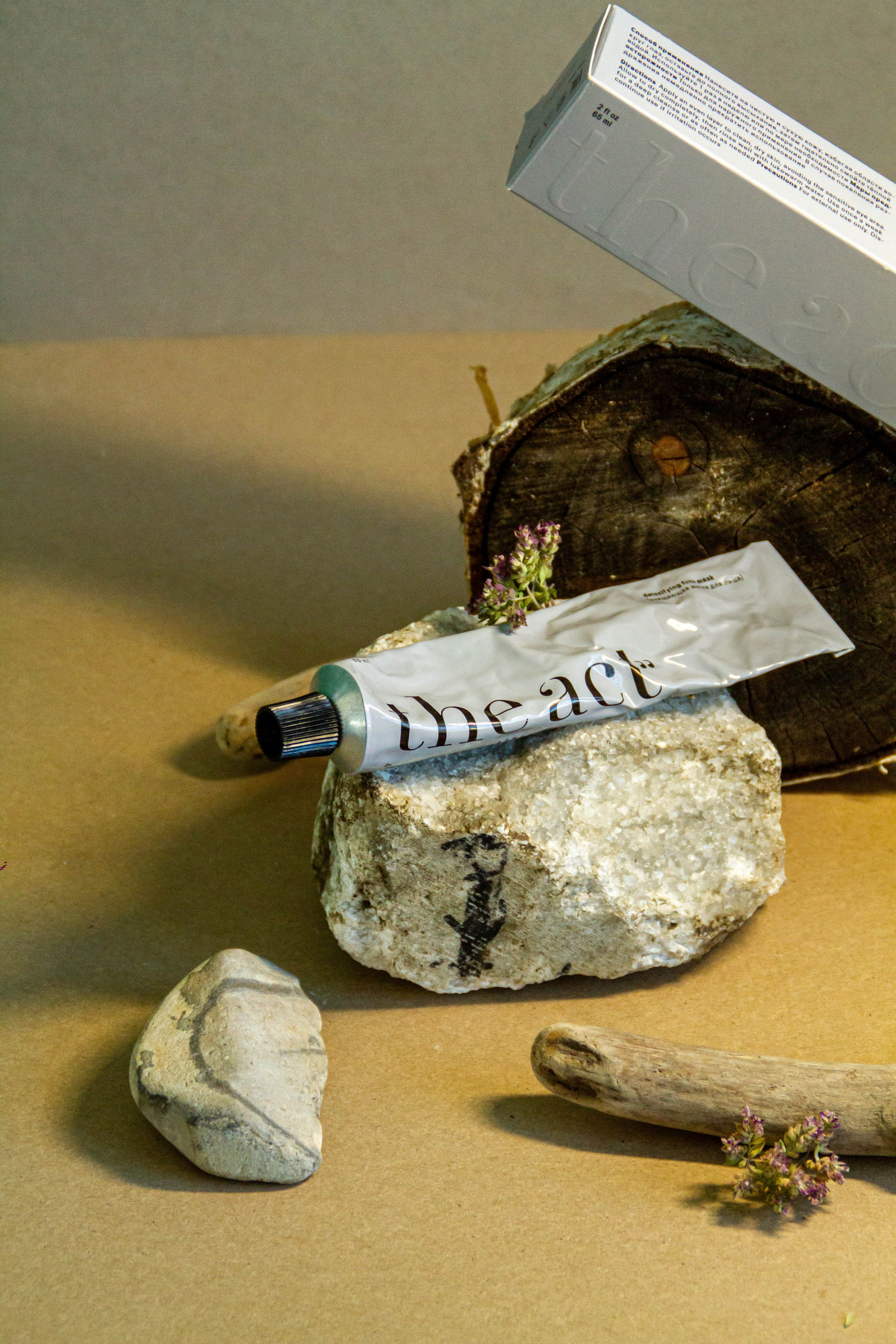 «Без названия»