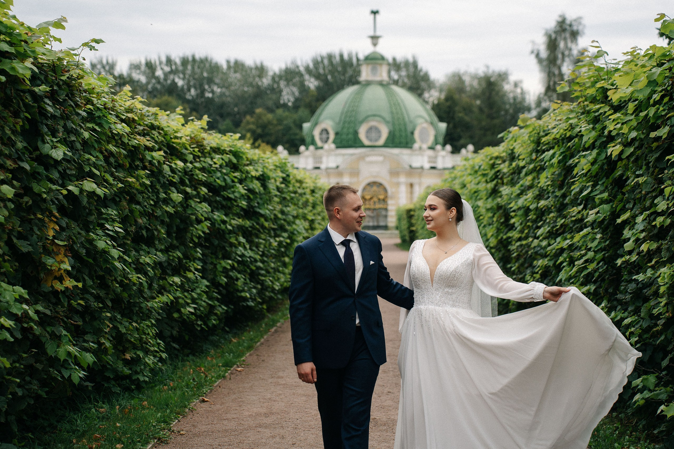 Свадебная фотосессия в Кусково и роспись в Итальянском дворике