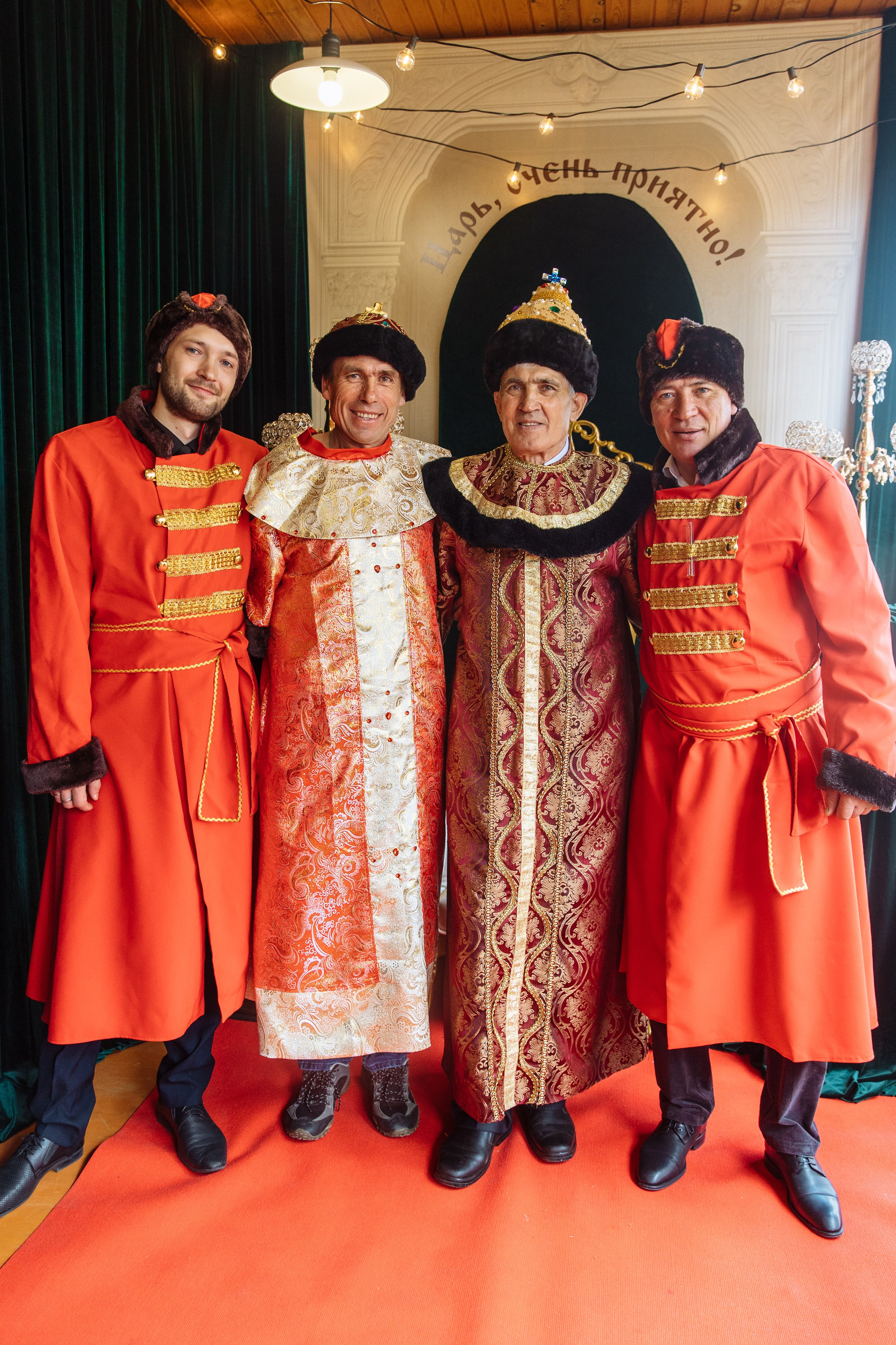 «Иван Васильевич меняет профессию» Юбилей. Свадебный и семейный фотограф в Улан-Удэ