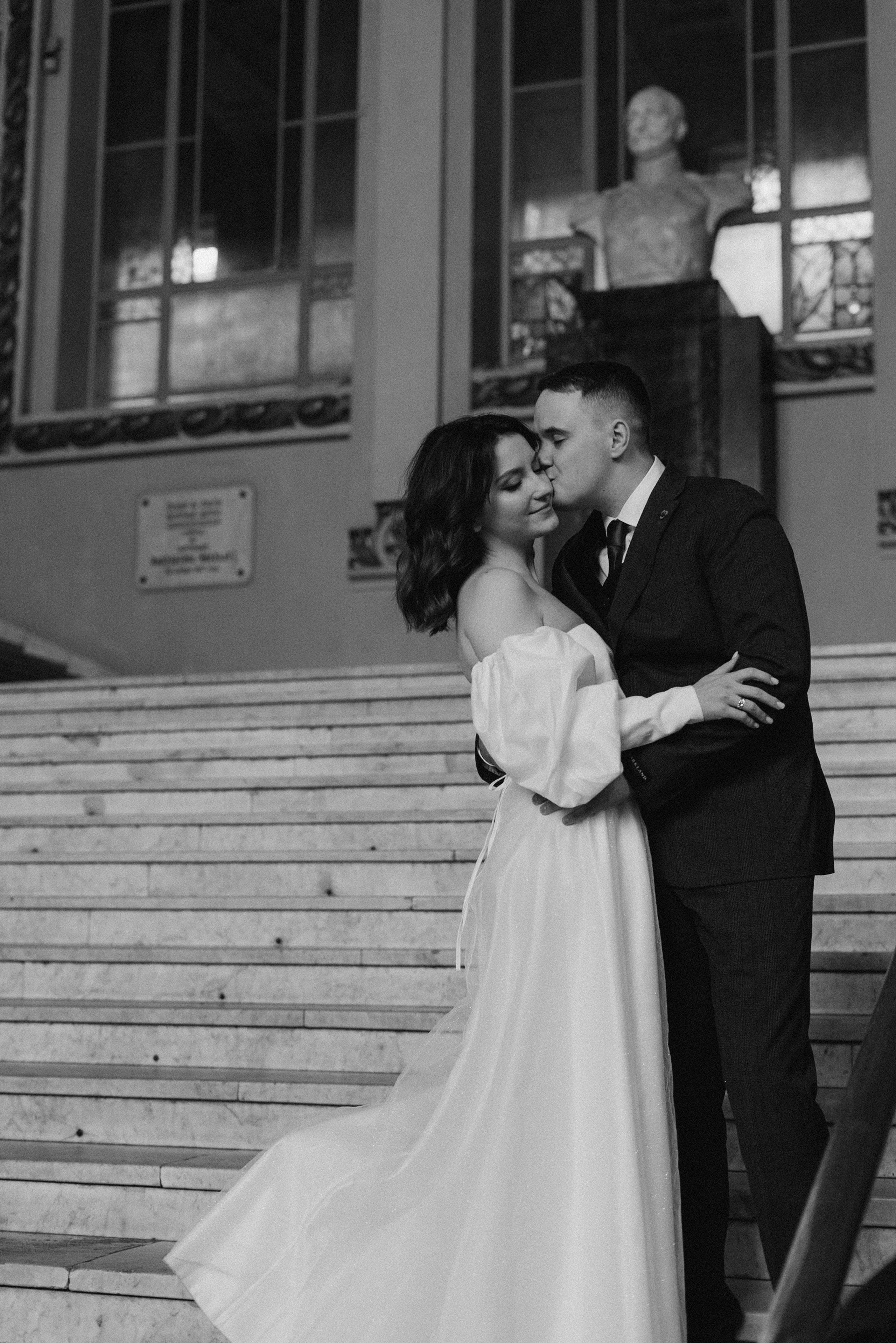 Оксана & Денис | Влюбленные на вокзале. Дина Альбур | Фотограф в Санкт-Петербурге