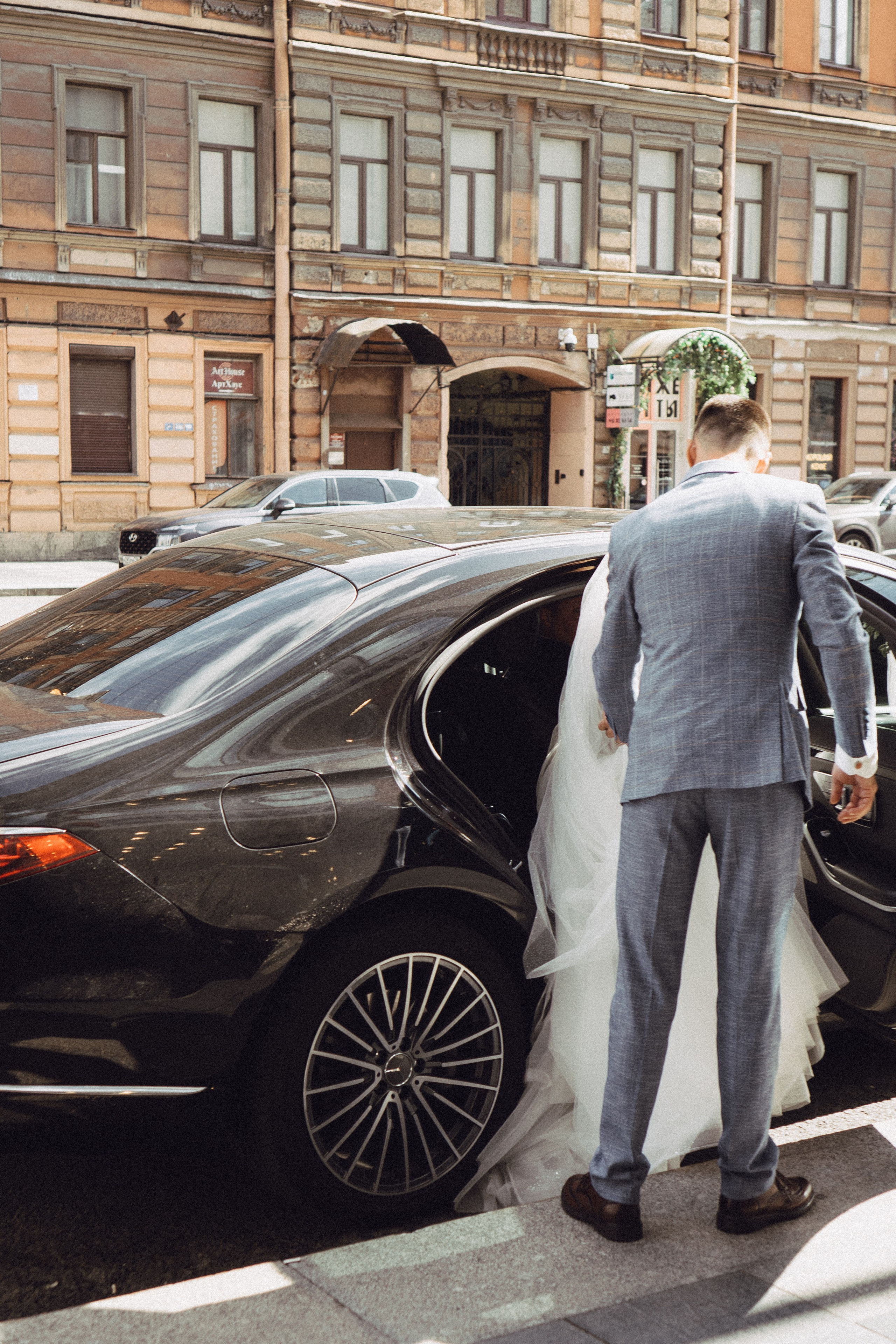 СВАДЕБНАЯ ПРОГУЛКА РЕСТОРАН МЫ ЖЕ НА ТЫ И ФОТОСЕССИИЯ С АВТОМОБИЛЕМ. Профессиональный фотограф, Санкт-Петербург — Виктория Богомолова