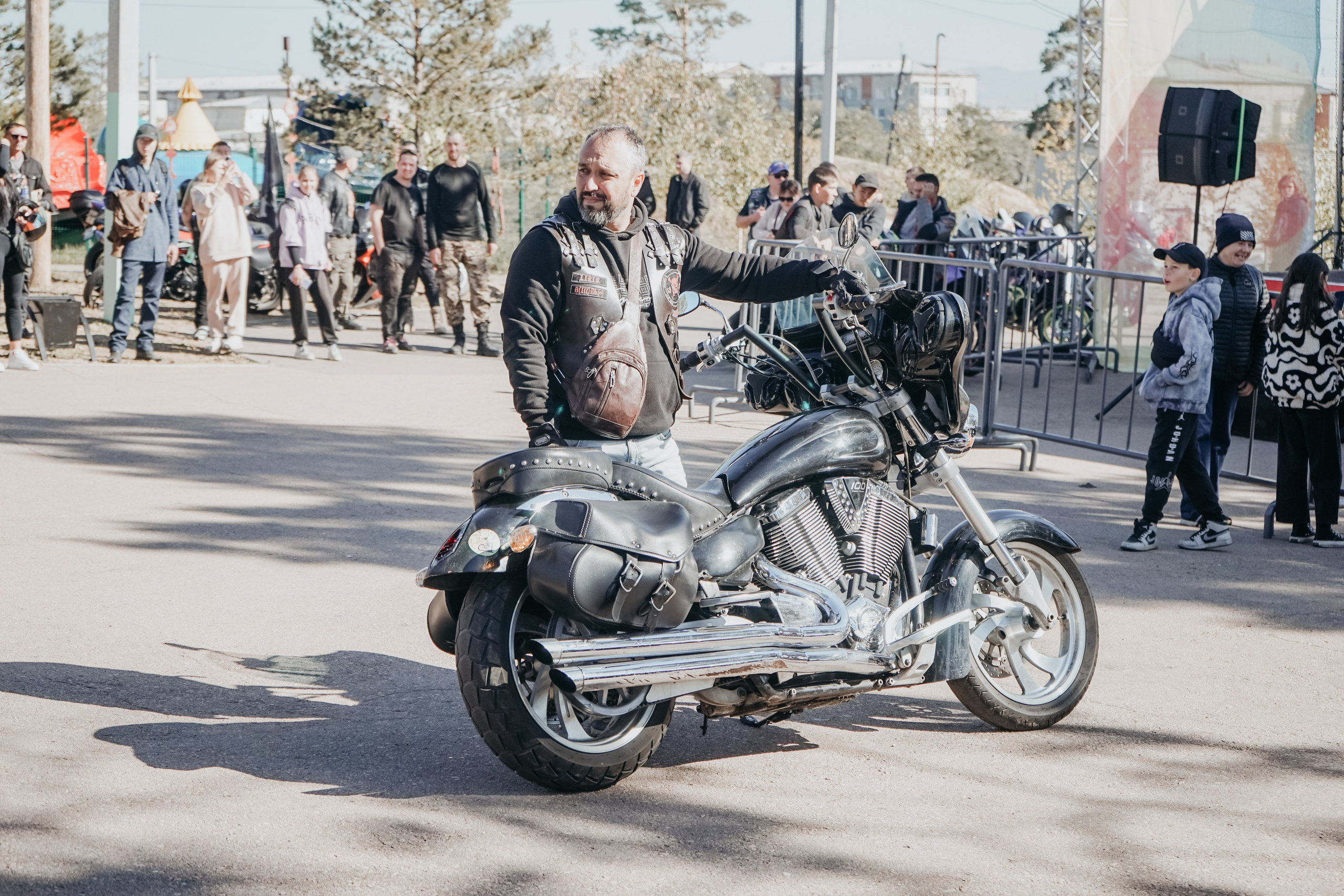 Репортажная съемка. Фотограф в Улан-Удэ. Свадебный фотограф в Улан-Удэ