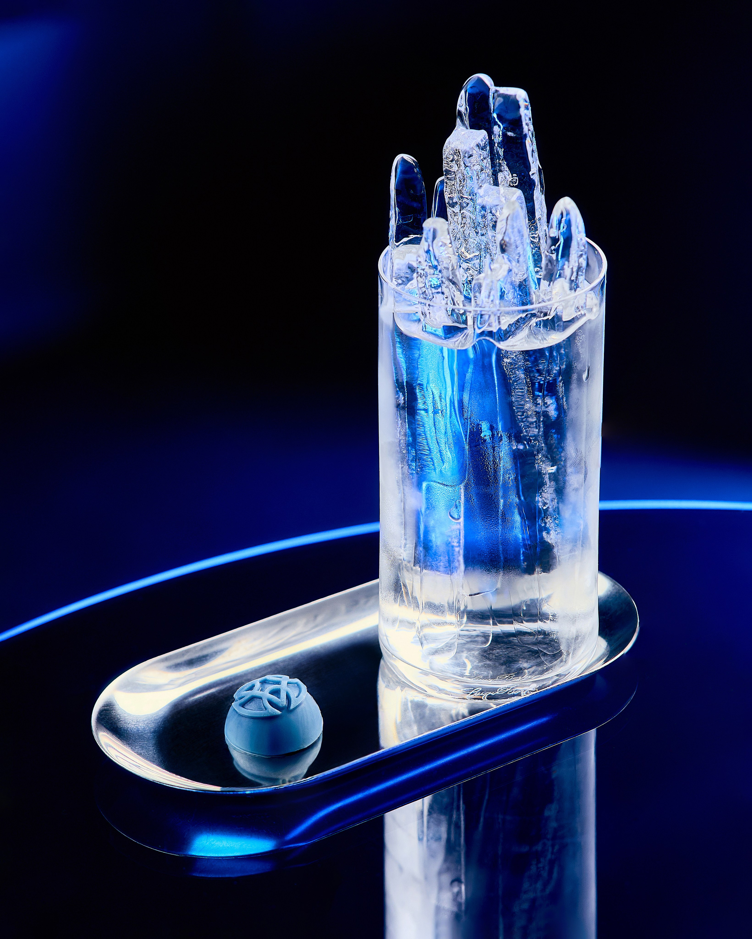 BAR. Рекламный, Fashion и имиджевый фотограф Михаил Чащин