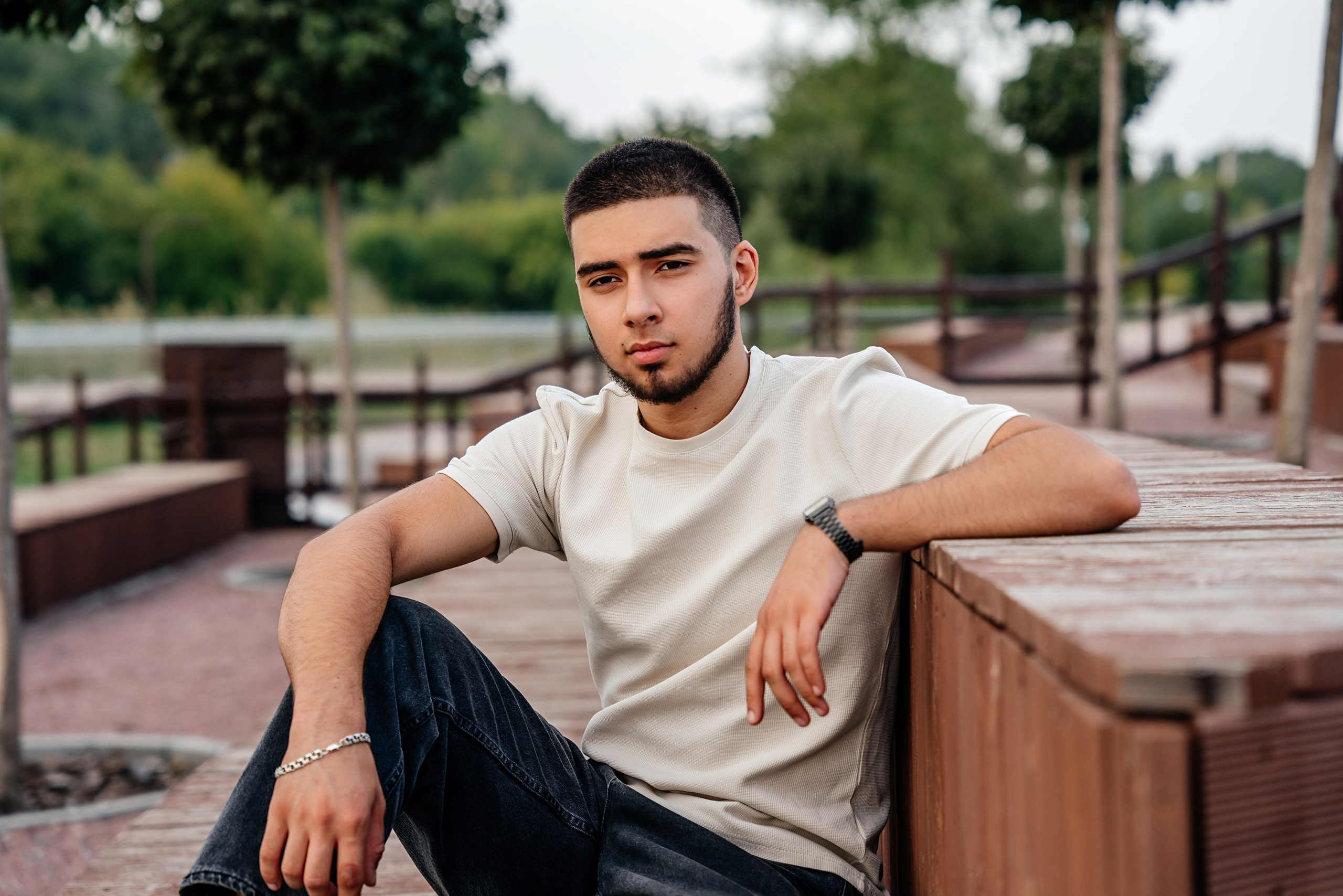 Портреты 9-11- уличная локация. Выпускные альбомы