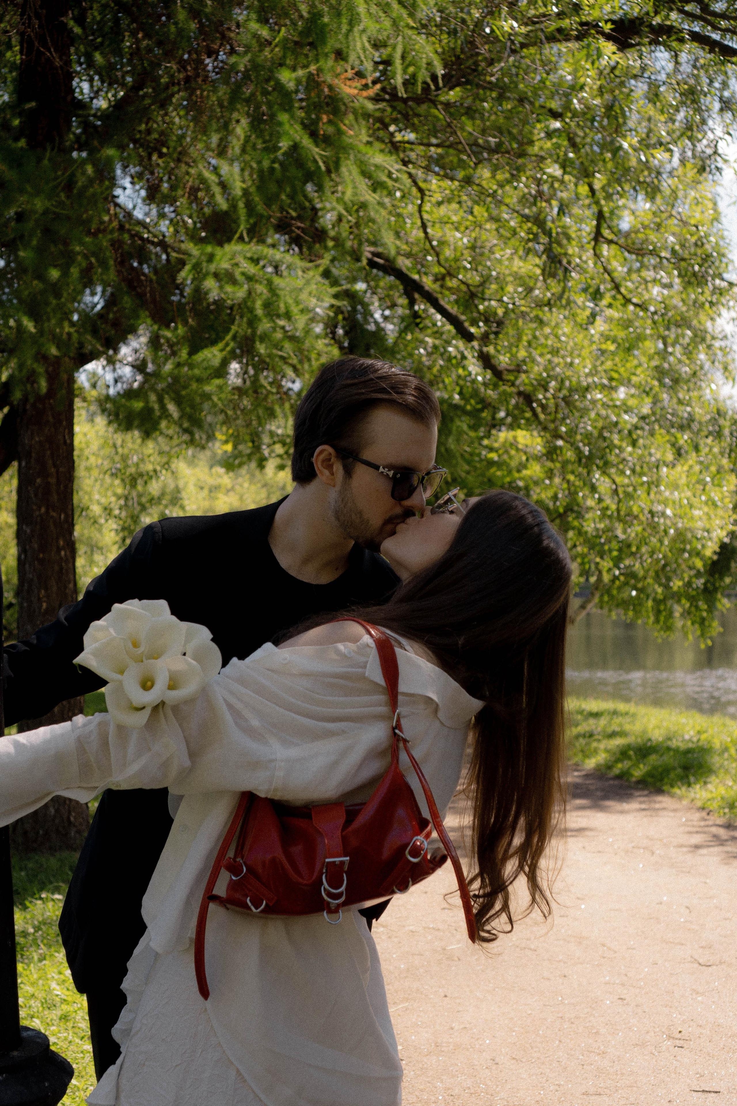 СВАДЕБНАЯ СЬЕМКА В ПАРКЕ ПОБЕДЫ И ПРОГУЛКА ПО МОСКОВСКОМУ ПРОСПЕКТУ. Профессиональный фотограф, Санкт-Петербург — Виктория Богомолова