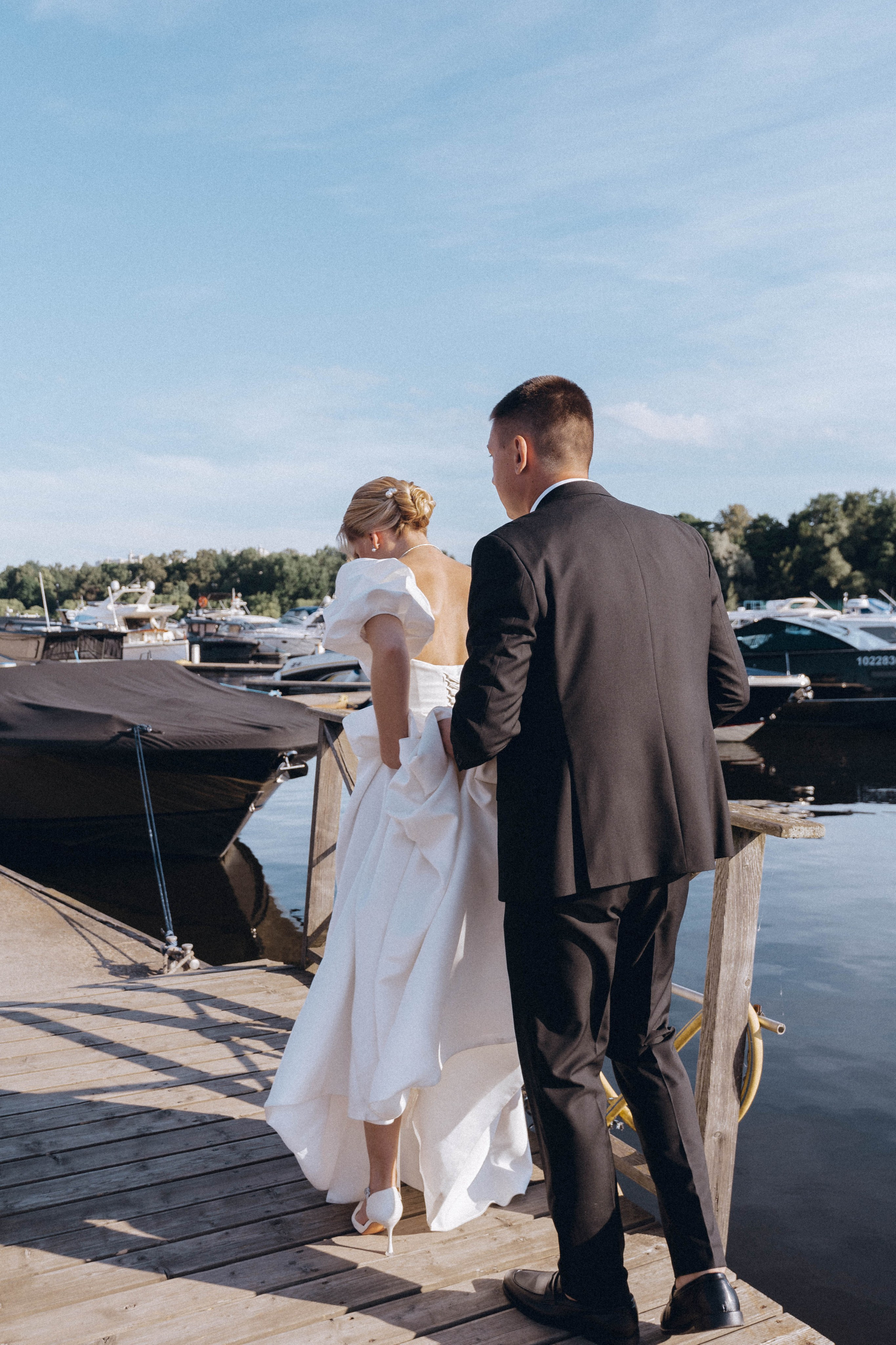 СВАДЕНБНАЯ СЬЕМКА НА КАТЕРЕ ПО КАНАЛАМ САНКТ-ПЕТЕРБУРГА И В АКВАТОРИИ НЕВЫ. Профессиональный фотограф, Санкт-Петербург — Виктория Богомолова