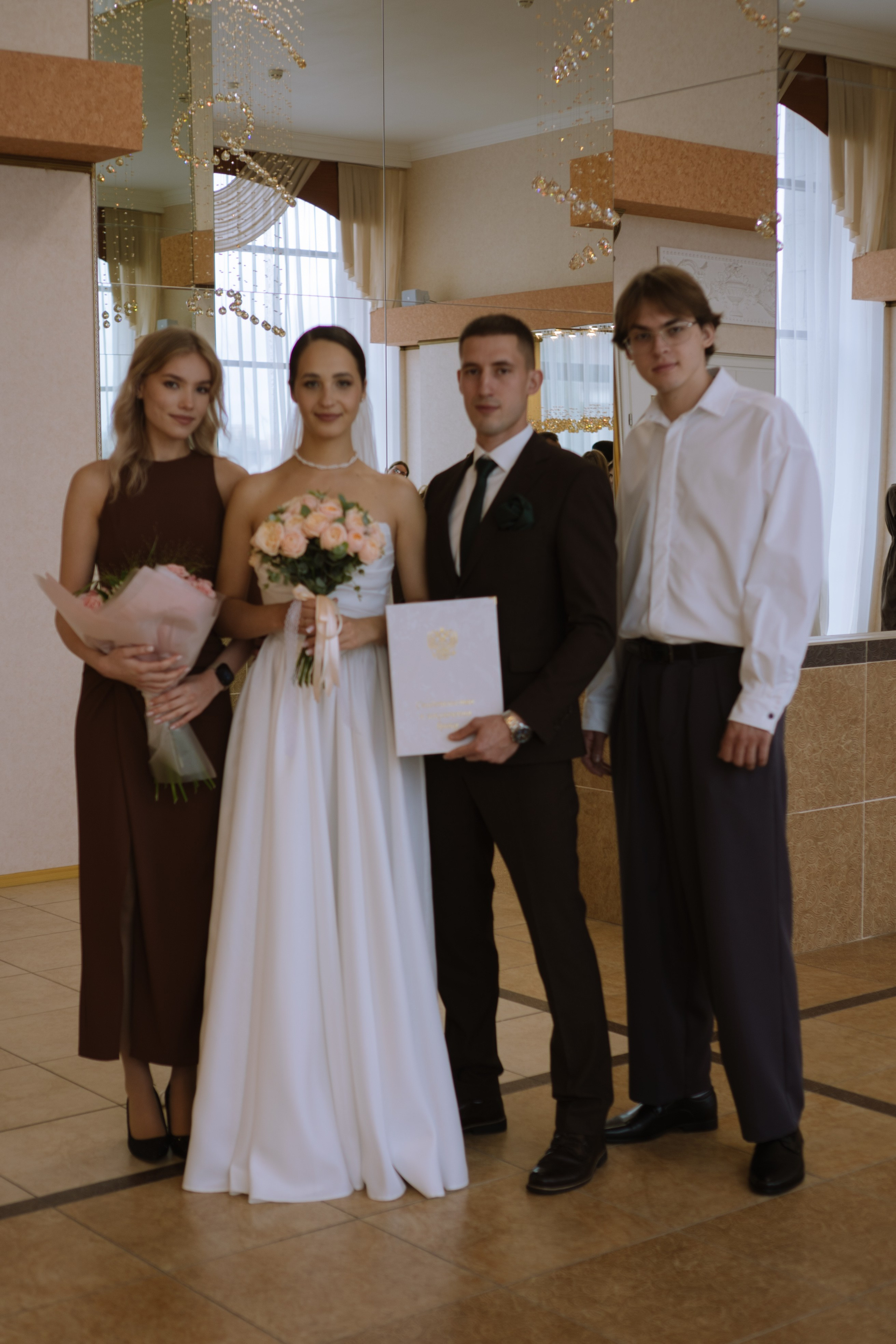 РЕПОРТАЖНАЯ СЬЕМКА В ЗАГСЕ. Профессиональный фотограф, Санкт-Петербург — Виктория Богомолова