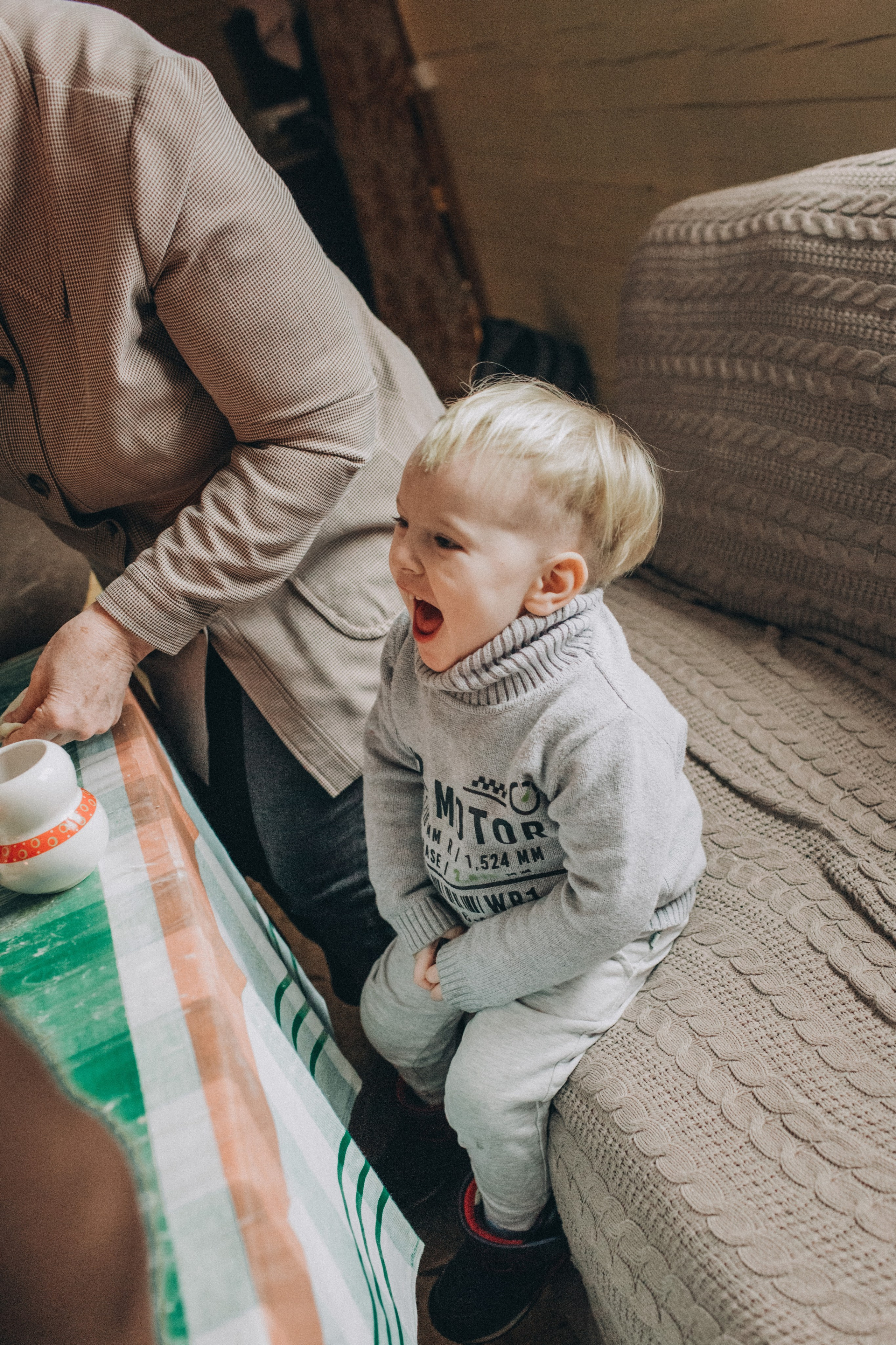 Женечка с семьей. Дачная история. Семейный фотограф Томск