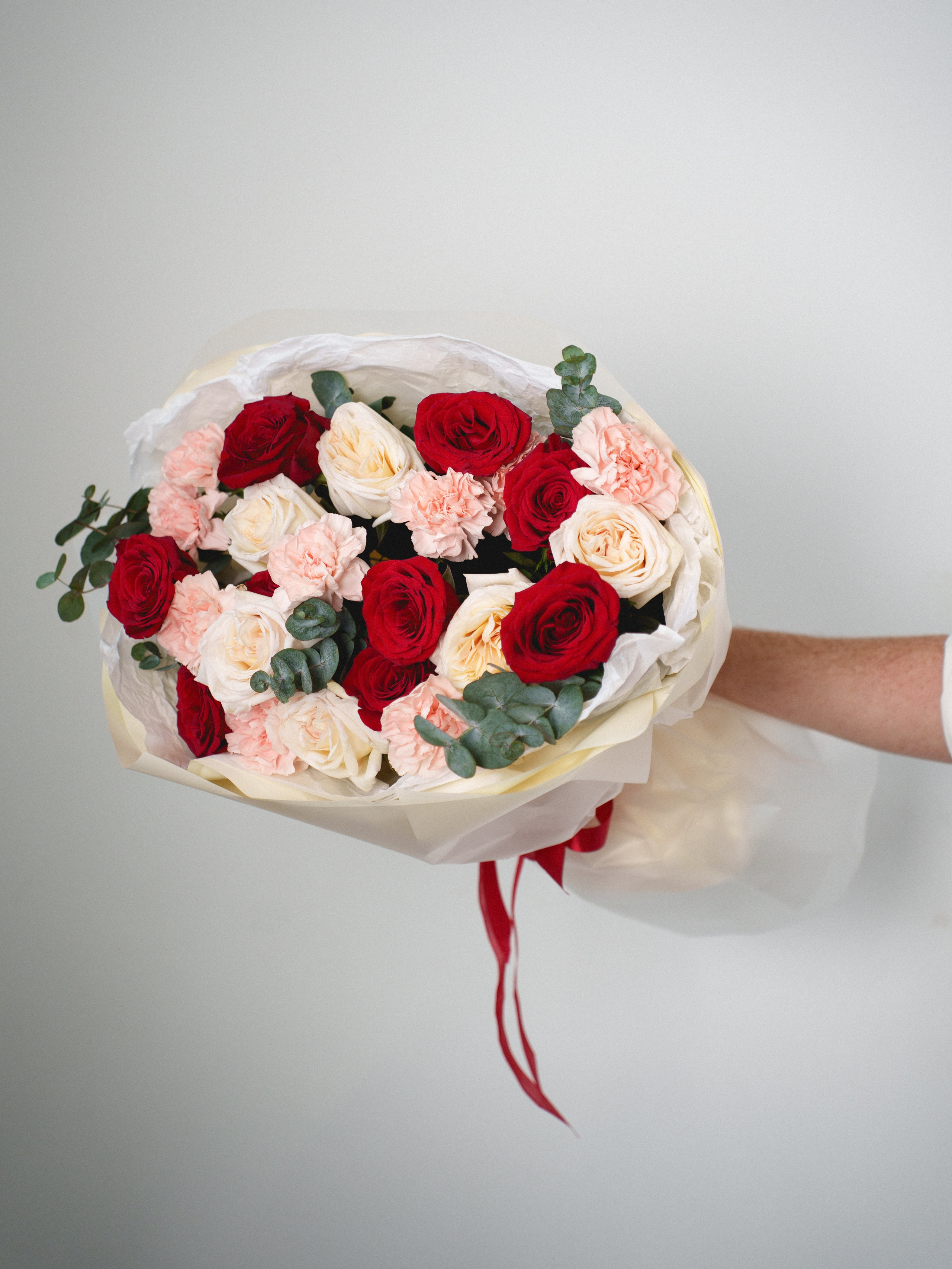 Цветы (контент к 14 февраля). Иван Упоров — фотограф, рилсмейкер чебоксары