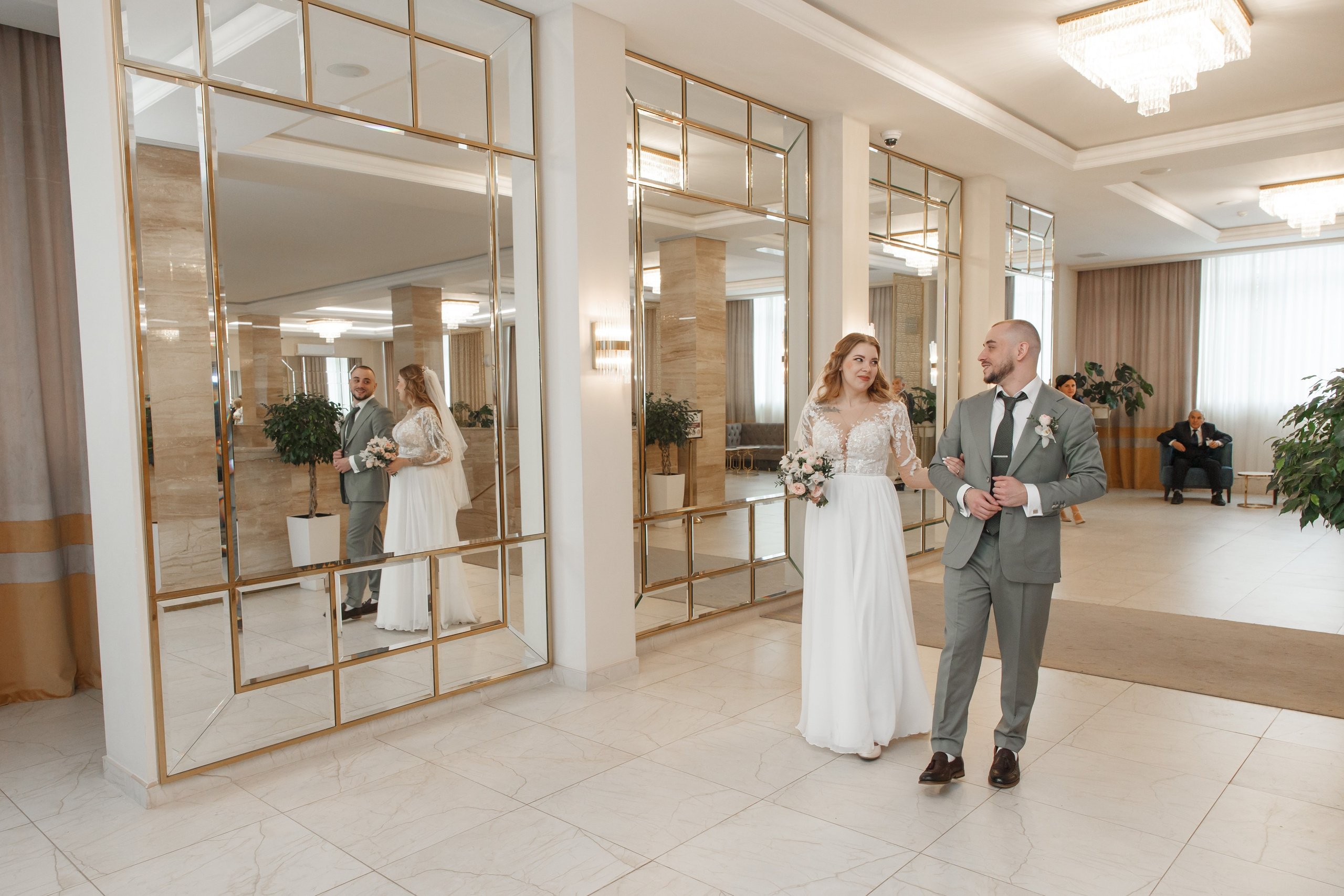 Варя и Денис, 4 ЗАГС + банкет. Свадебный и репортажный фотограф (Москва, Королев и другие)