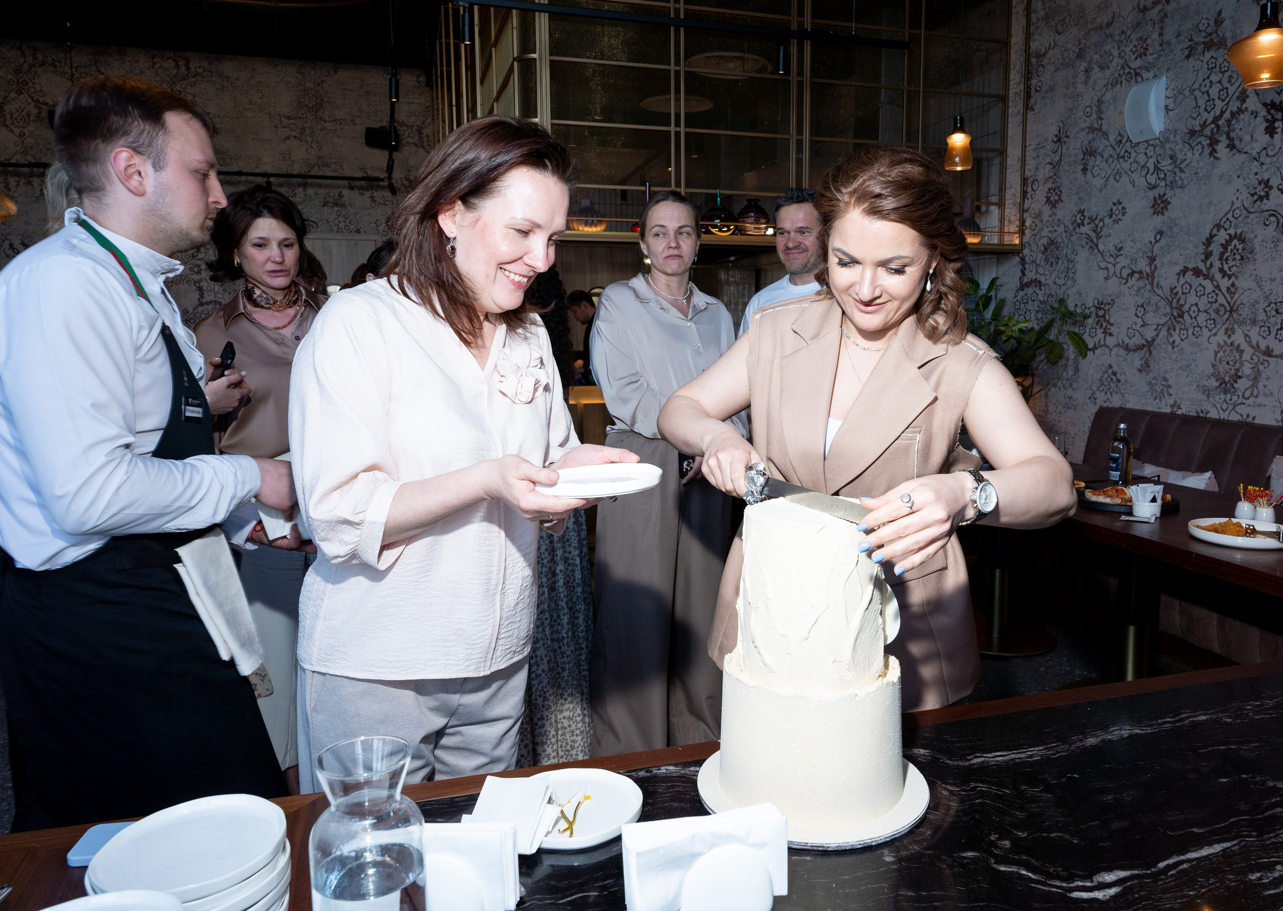 TINAoTEAM: конференция V. Портретный и репортажный фотограф в Москве Разуменко Роман