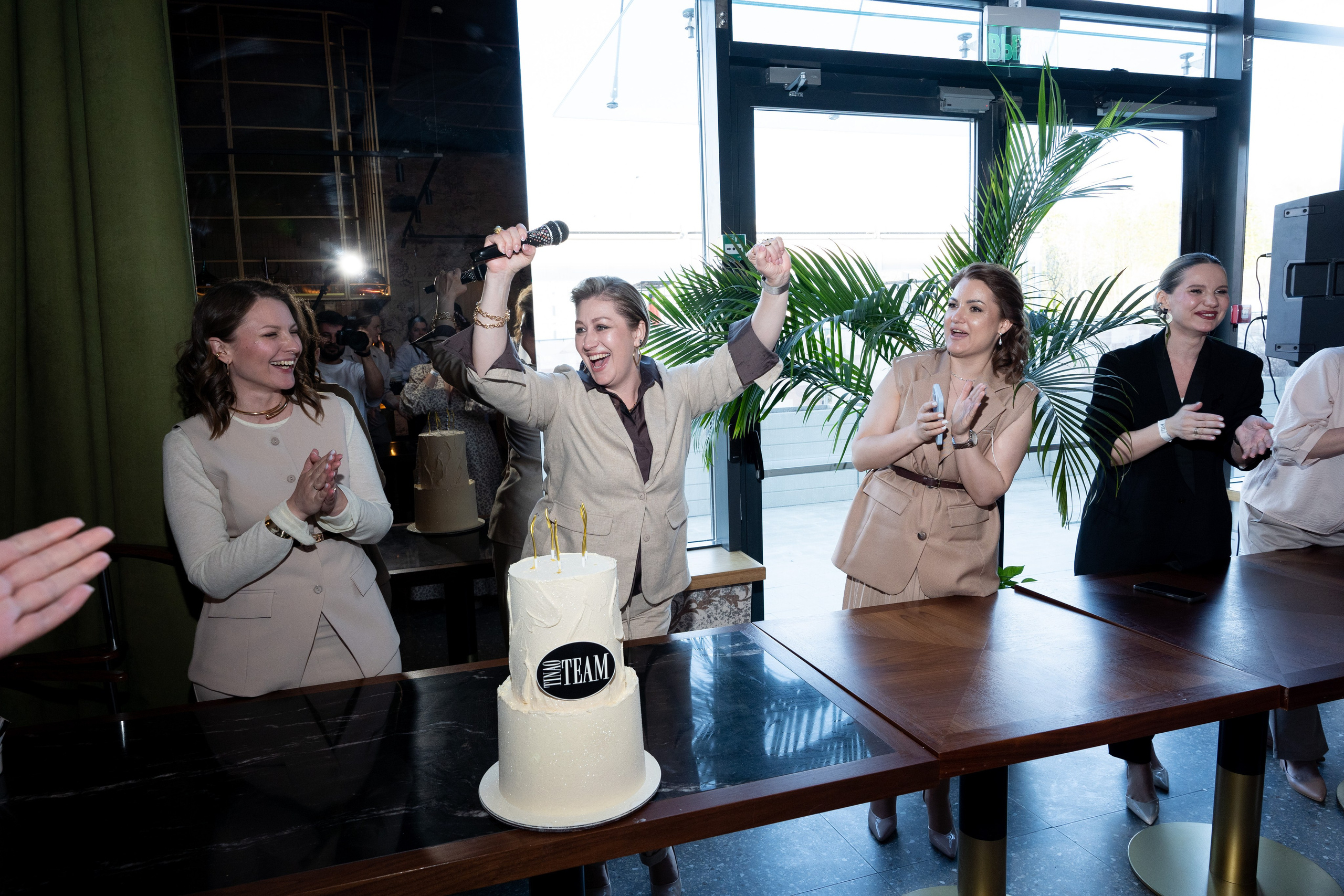 TINAoTEAM: конференция V. Портретный и репортажный фотограф в Москве Разуменко Роман