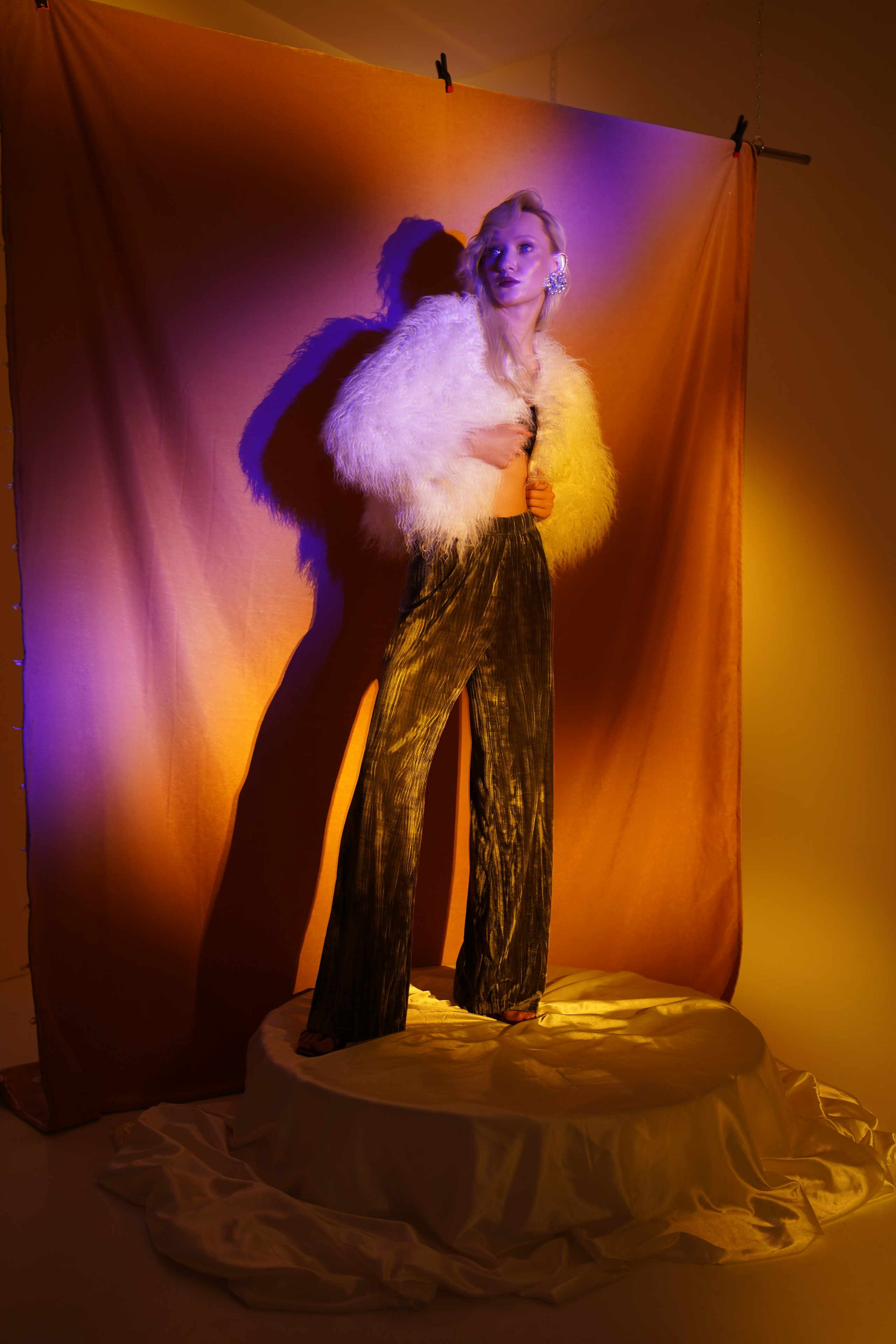 Воркшоп смешанный свет в студию