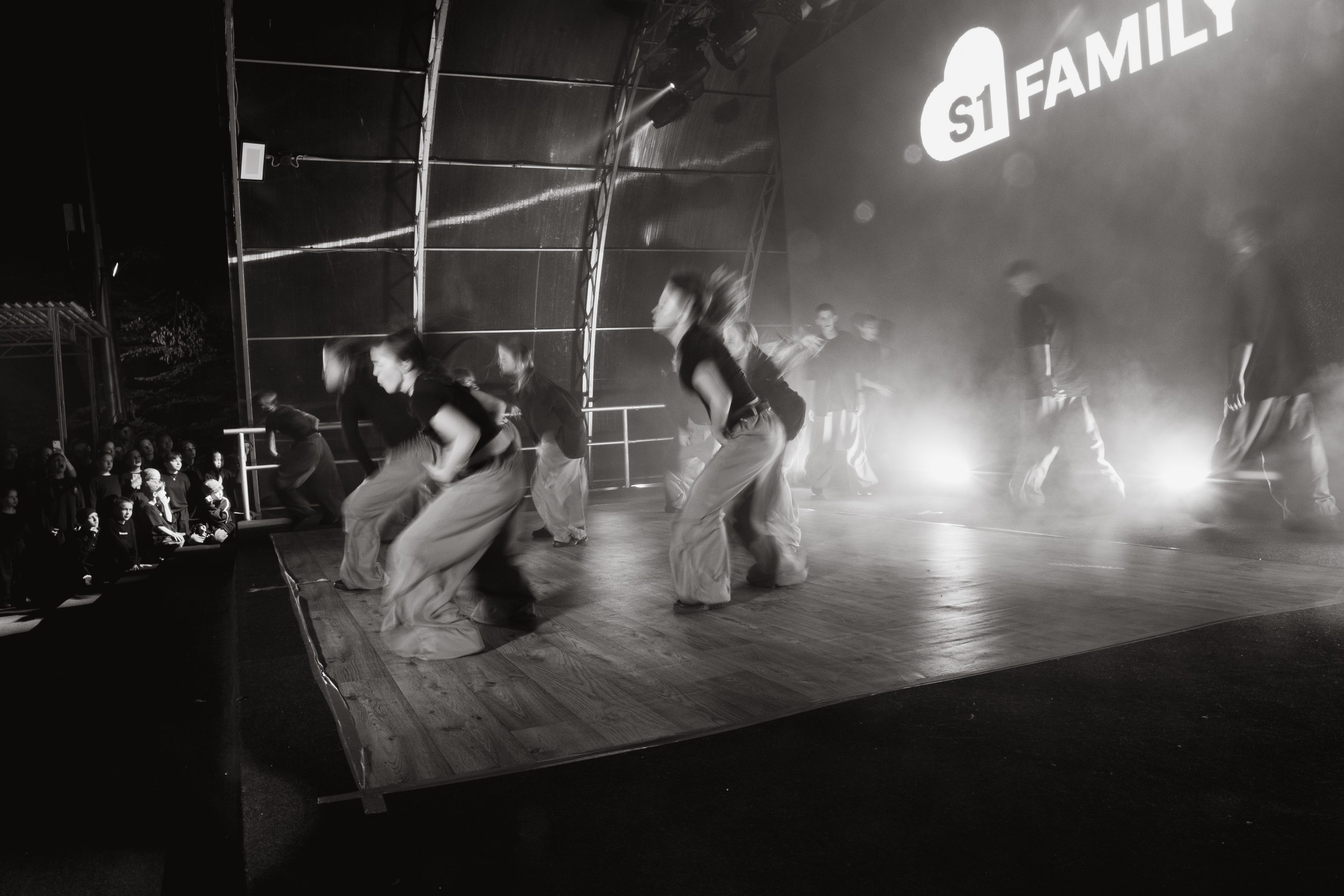 Танцы. Фотограф Николай Петрушкин | Ставрополь, Москва