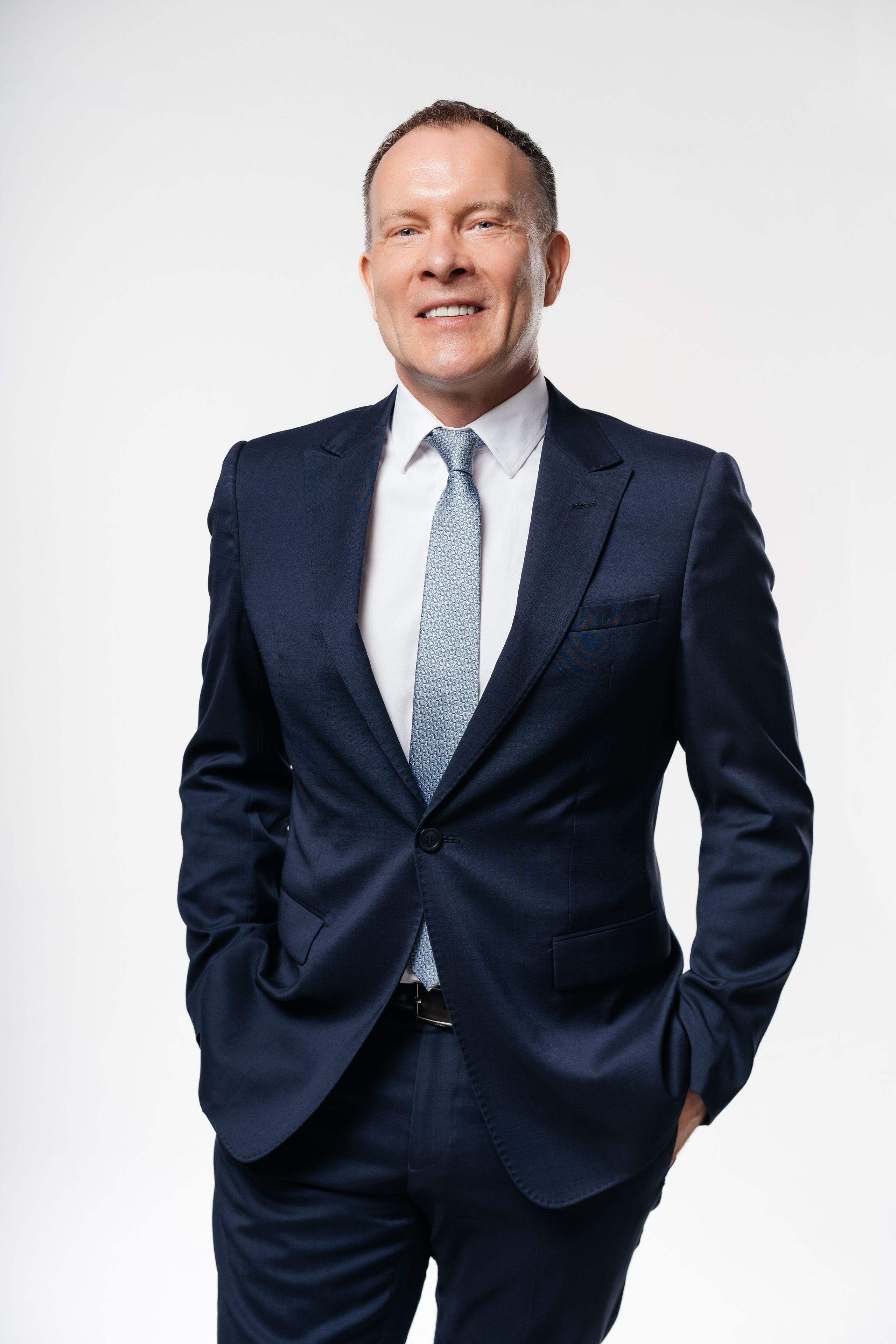 Бизнес портреты. Свадебный фотограф алматы Шожебаев Кайрат